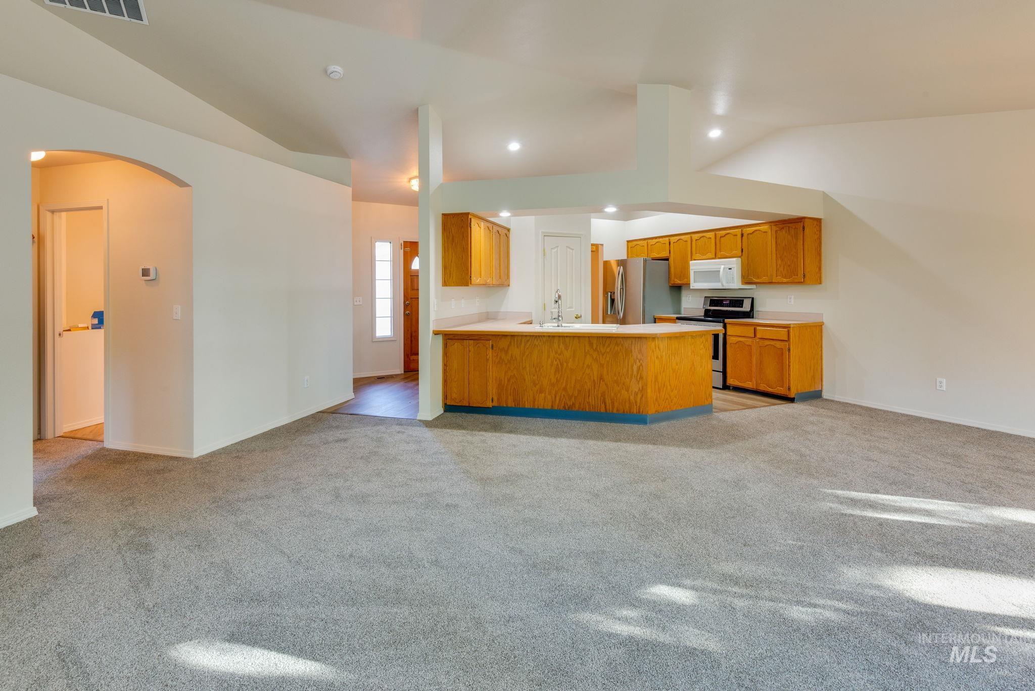 3593 E Eisenhower Dr., Meridian, Idaho 83642, 3 Bedrooms, 2 Bathrooms, Residential For Sale, Price $477,900,MLS 99002782