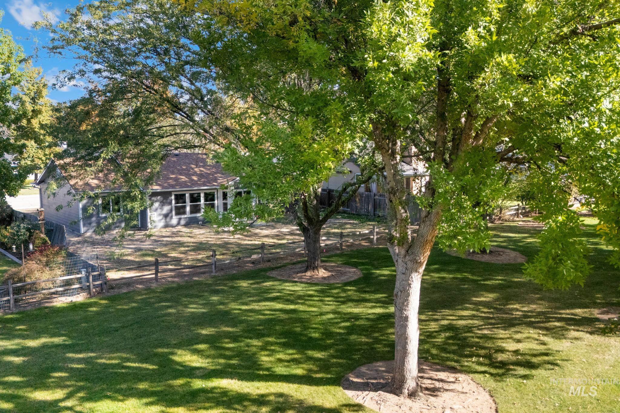 3593 E Eisenhower Dr., Meridian, Idaho 83642, 3 Bedrooms, 2 Bathrooms, Residential For Sale, Price $477,900,MLS 99002782
