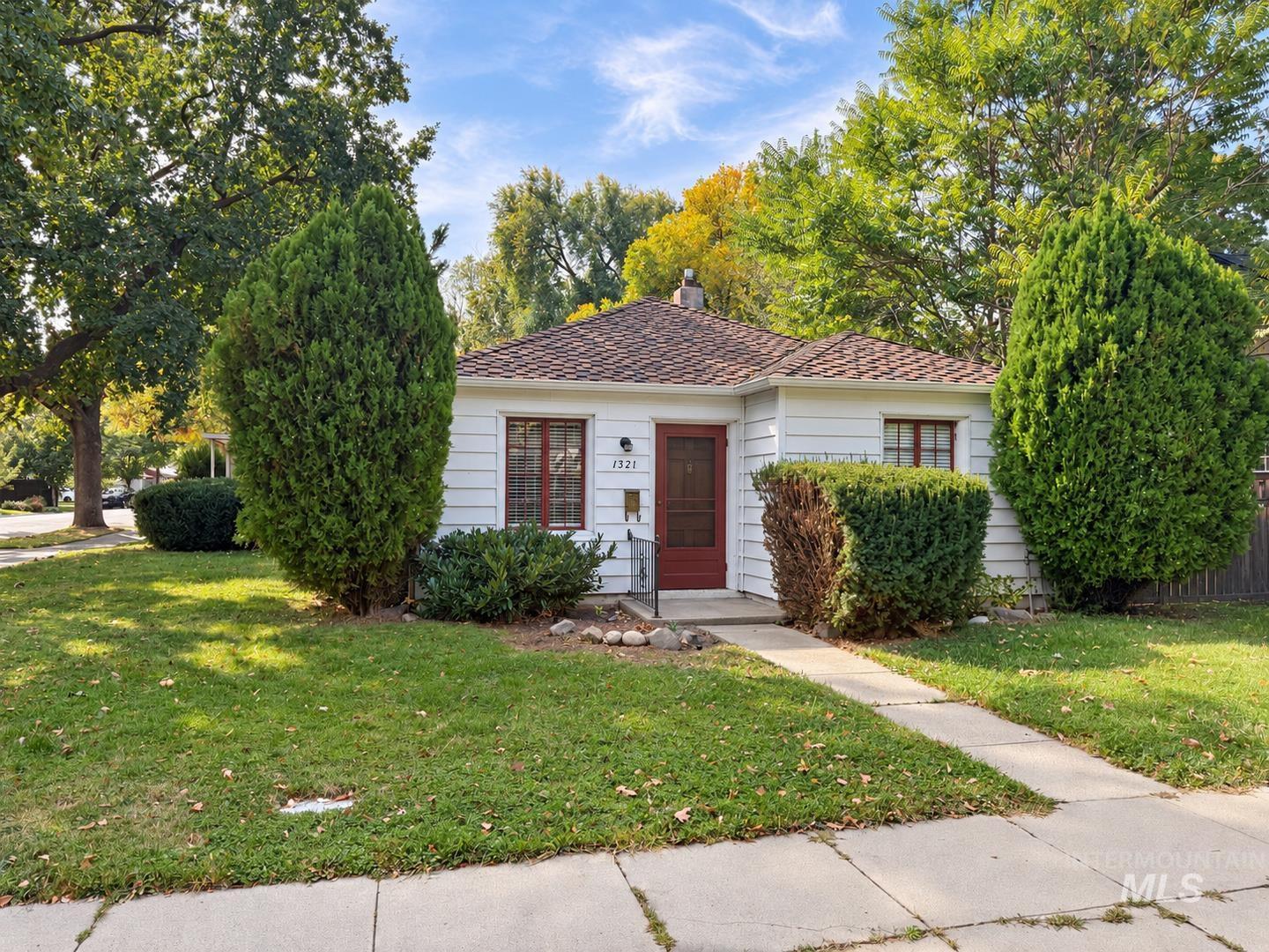 315 N Haines St., Boise, Idaho 83712, 2 Bedrooms, 1 Bathroom, Residential Income For Sale, Price $950,000,MLS 99002783