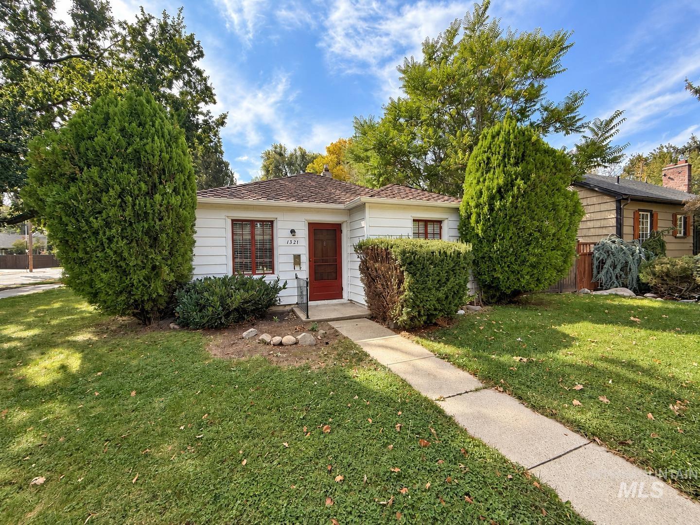 315 N Haines St., Boise, Idaho 83712, 2 Bedrooms, 1 Bathroom, Residential Income For Sale, Price $950,000,MLS 99002783