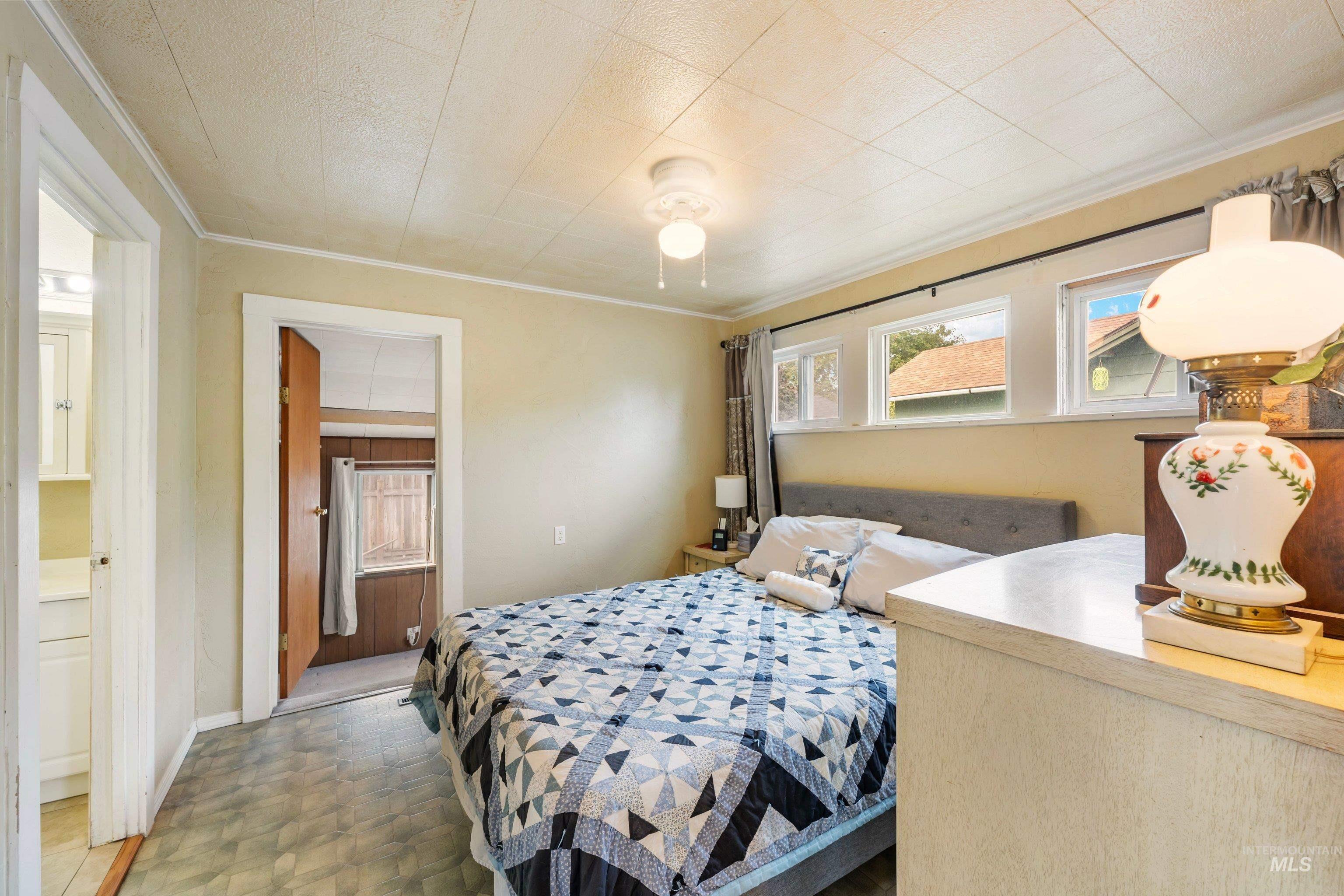 1707 4th St S, Nampa, Idaho 83651, 1 Bedroom, 1 Bathroom, Residential For Sale, Price $290,000,MLS 99002784