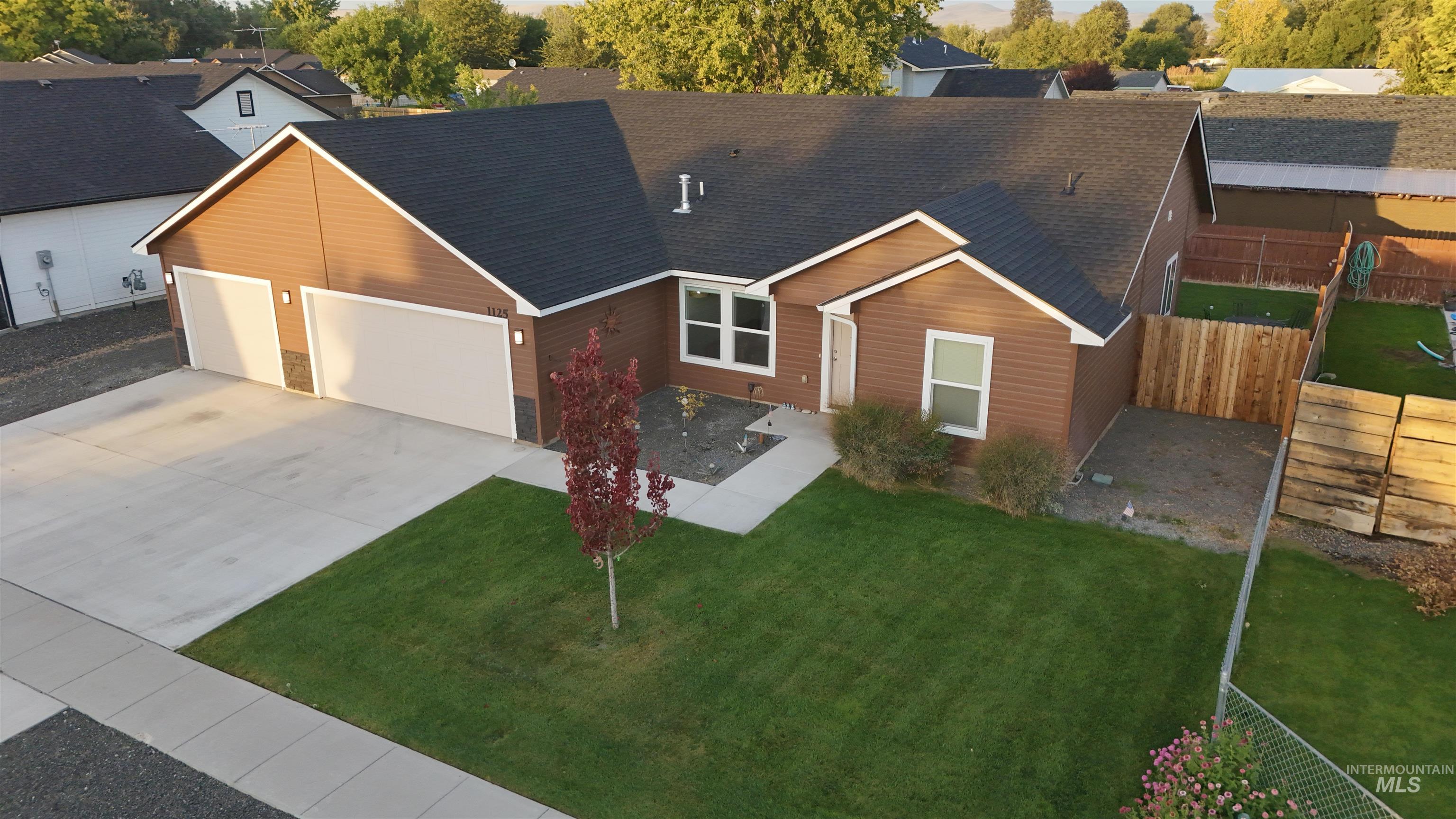1125 W 10th, Weiser, Idaho 83672, 3 Bedrooms, 2 Bathrooms, Residential For Sale, Price $420,000,MLS 99002786