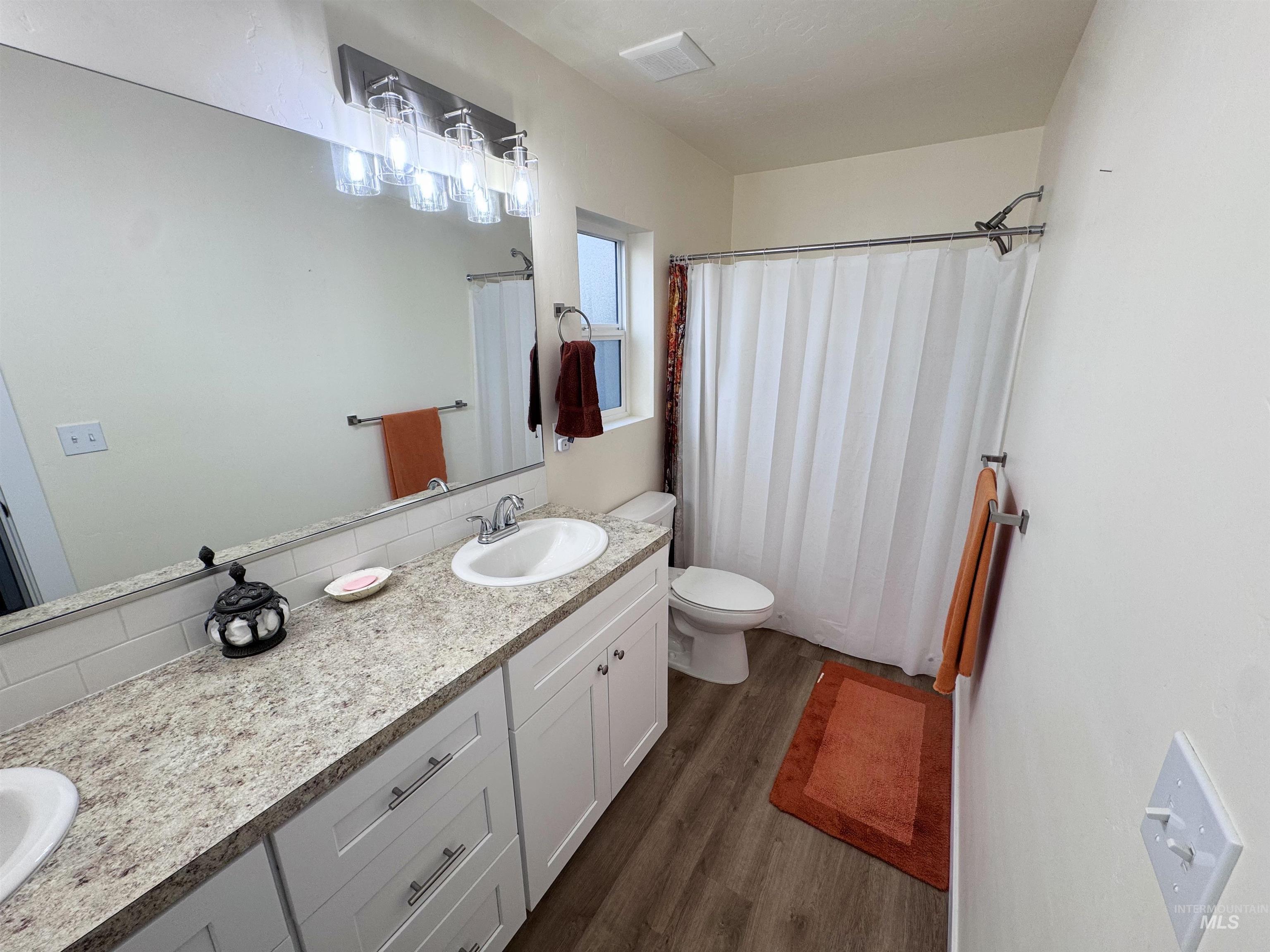 1125 W 10th, Weiser, Idaho 83672, 3 Bedrooms, 2 Bathrooms, Residential For Sale, Price $420,000,MLS 99002786