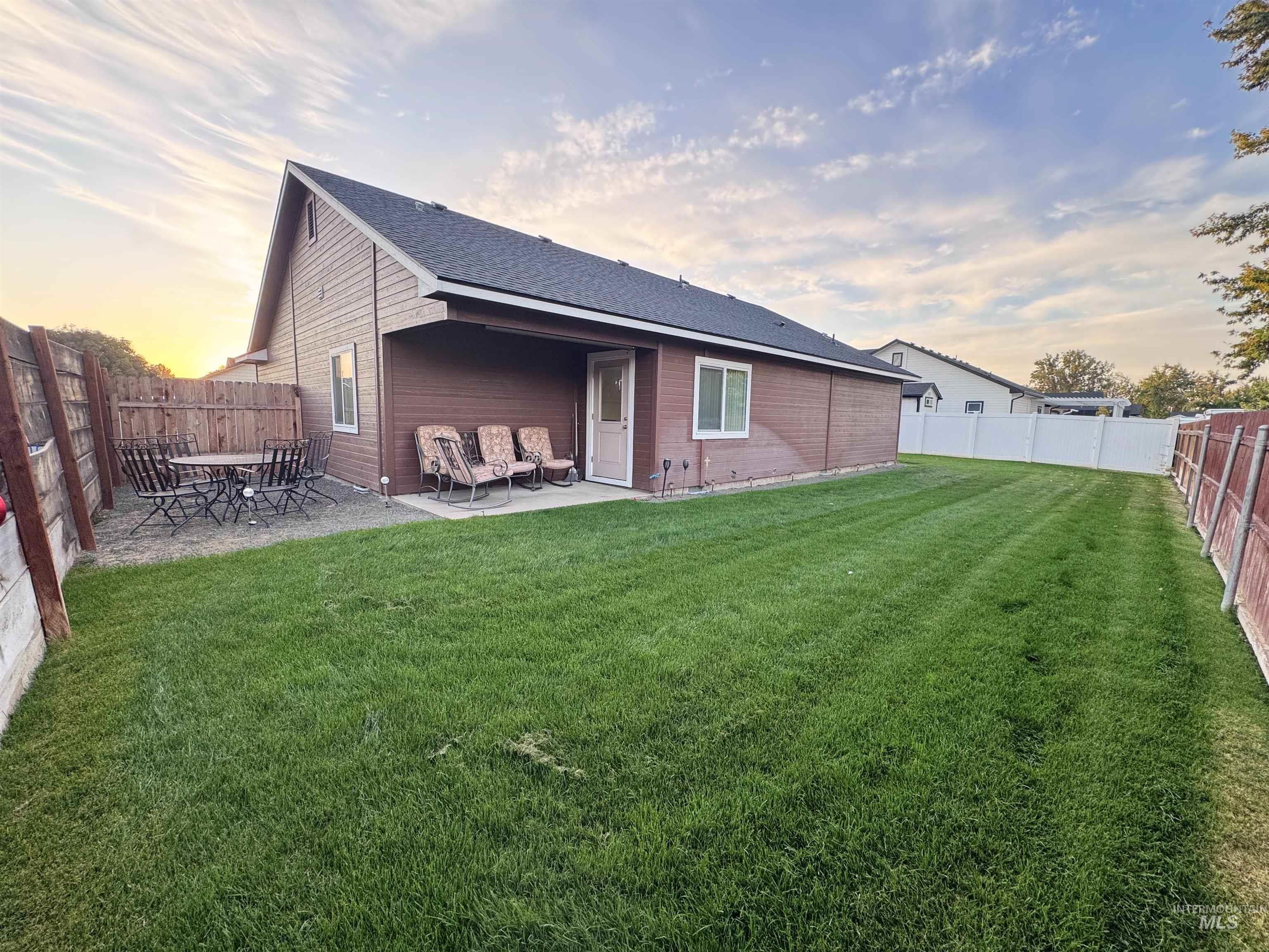 1125 W 10th, Weiser, Idaho 83672, 3 Bedrooms, 2 Bathrooms, Residential For Sale, Price $420,000,MLS 99002786