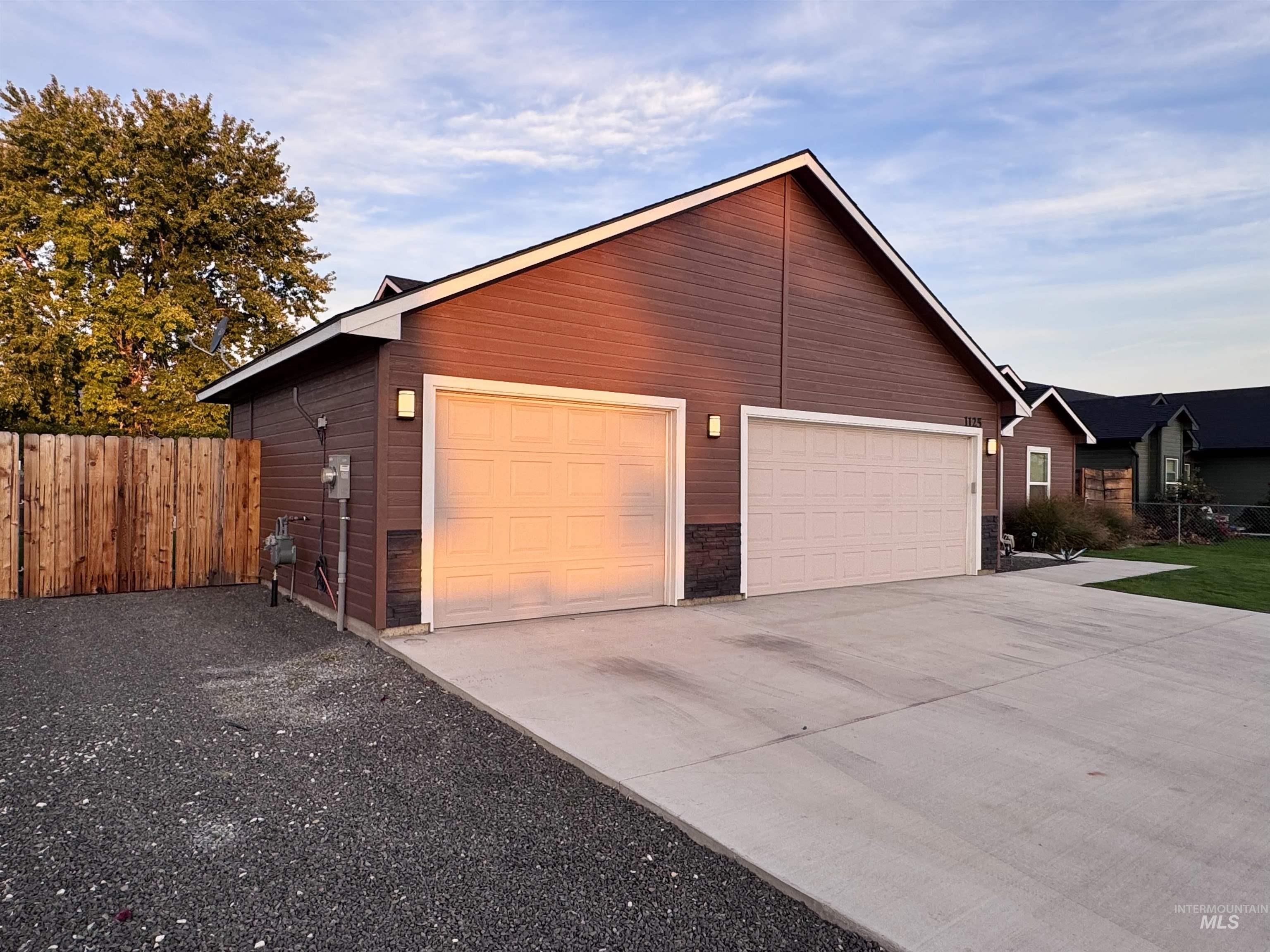 1125 W 10th, Weiser, Idaho 83672, 3 Bedrooms, 2 Bathrooms, Residential For Sale, Price $420,000,MLS 99002786
