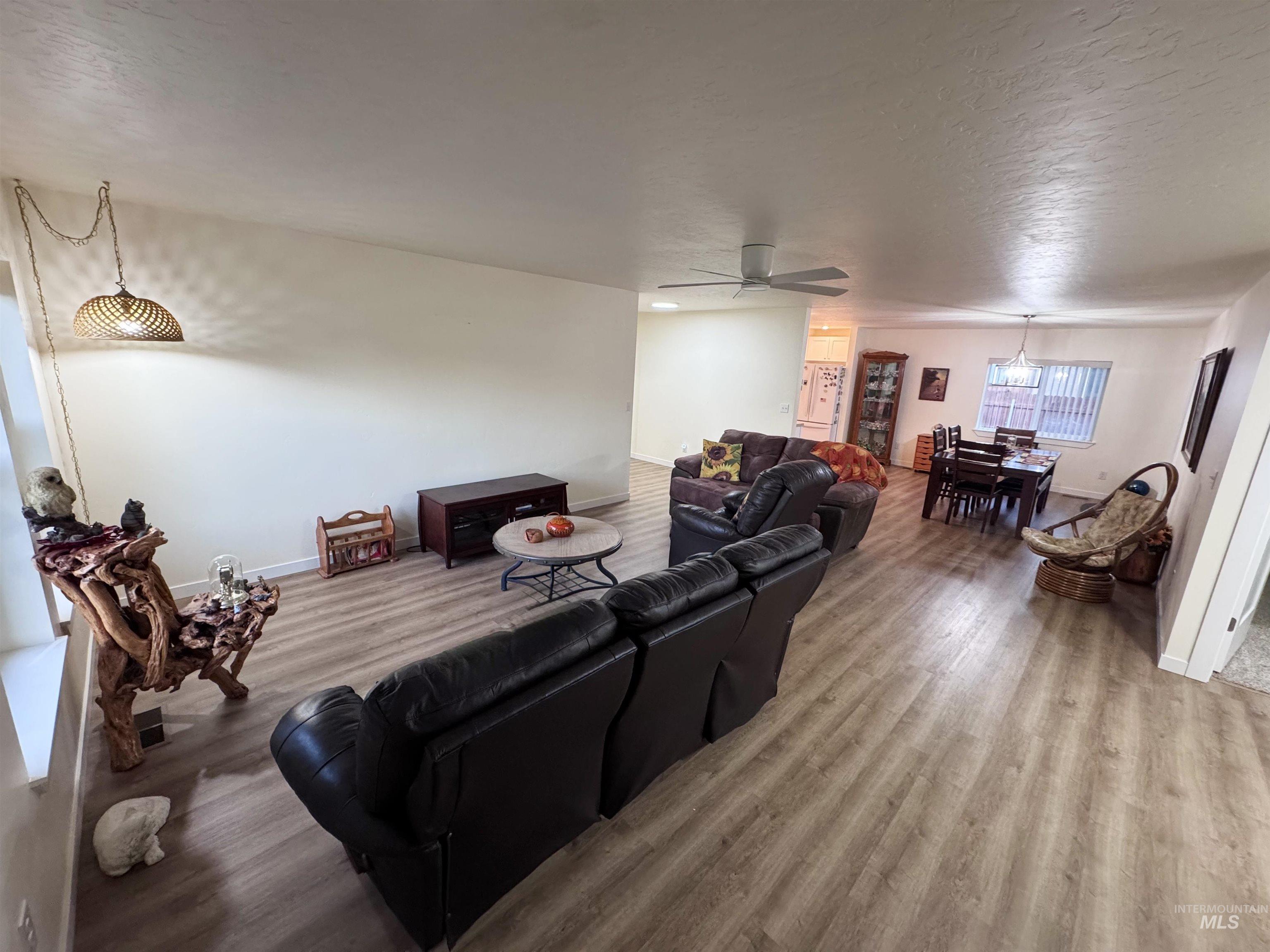1125 W 10th, Weiser, Idaho 83672, 3 Bedrooms, 2 Bathrooms, Residential For Sale, Price $420,000,MLS 99002786