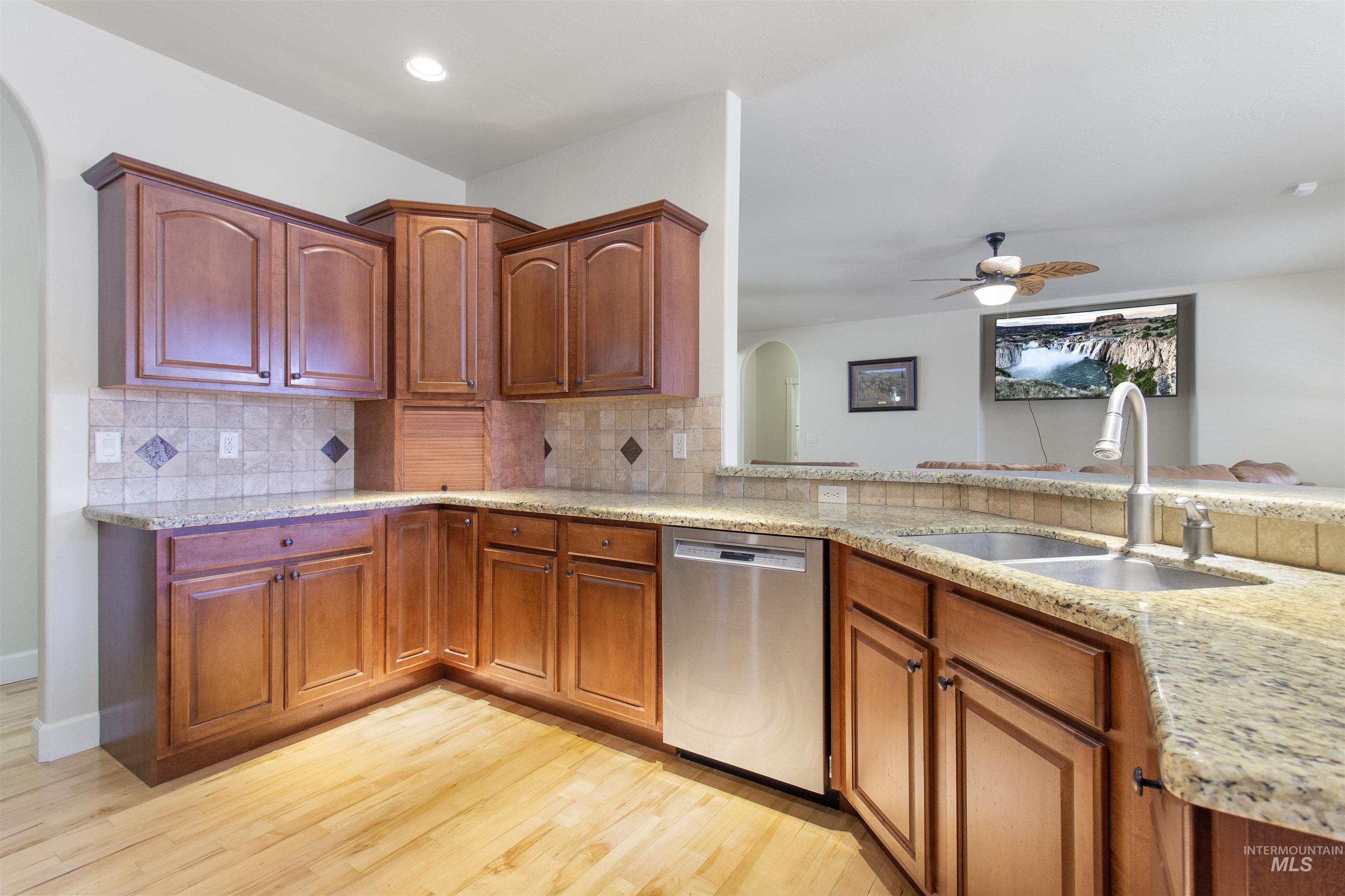 1861 Canyon Park Ct, Twin Falls, Idaho 83301, 3 Bedrooms, 2.5 Bathrooms, Residential For Sale, Price $599,900,MLS 99002789