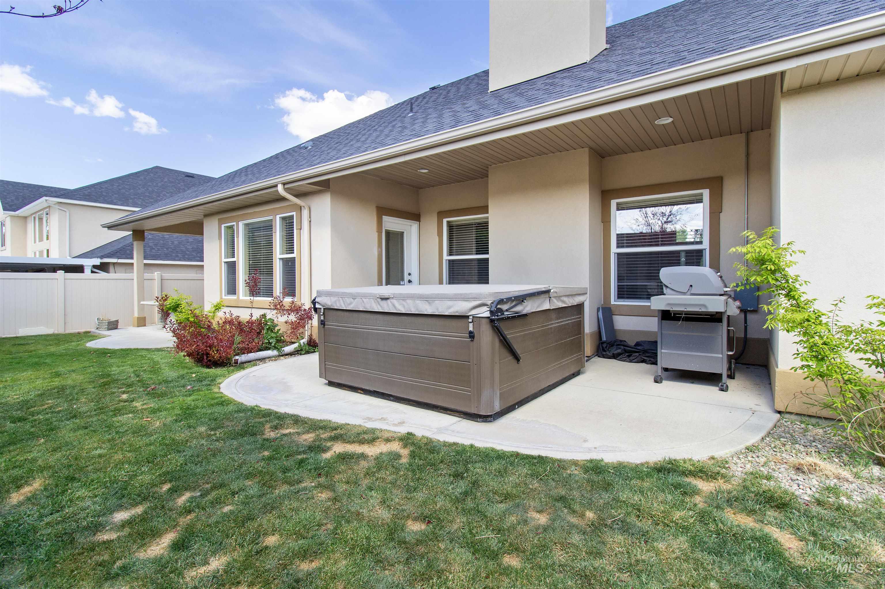 1861 Canyon Park Ct, Twin Falls, Idaho 83301, 3 Bedrooms, 2.5 Bathrooms, Residential For Sale, Price $599,900,MLS 99002789