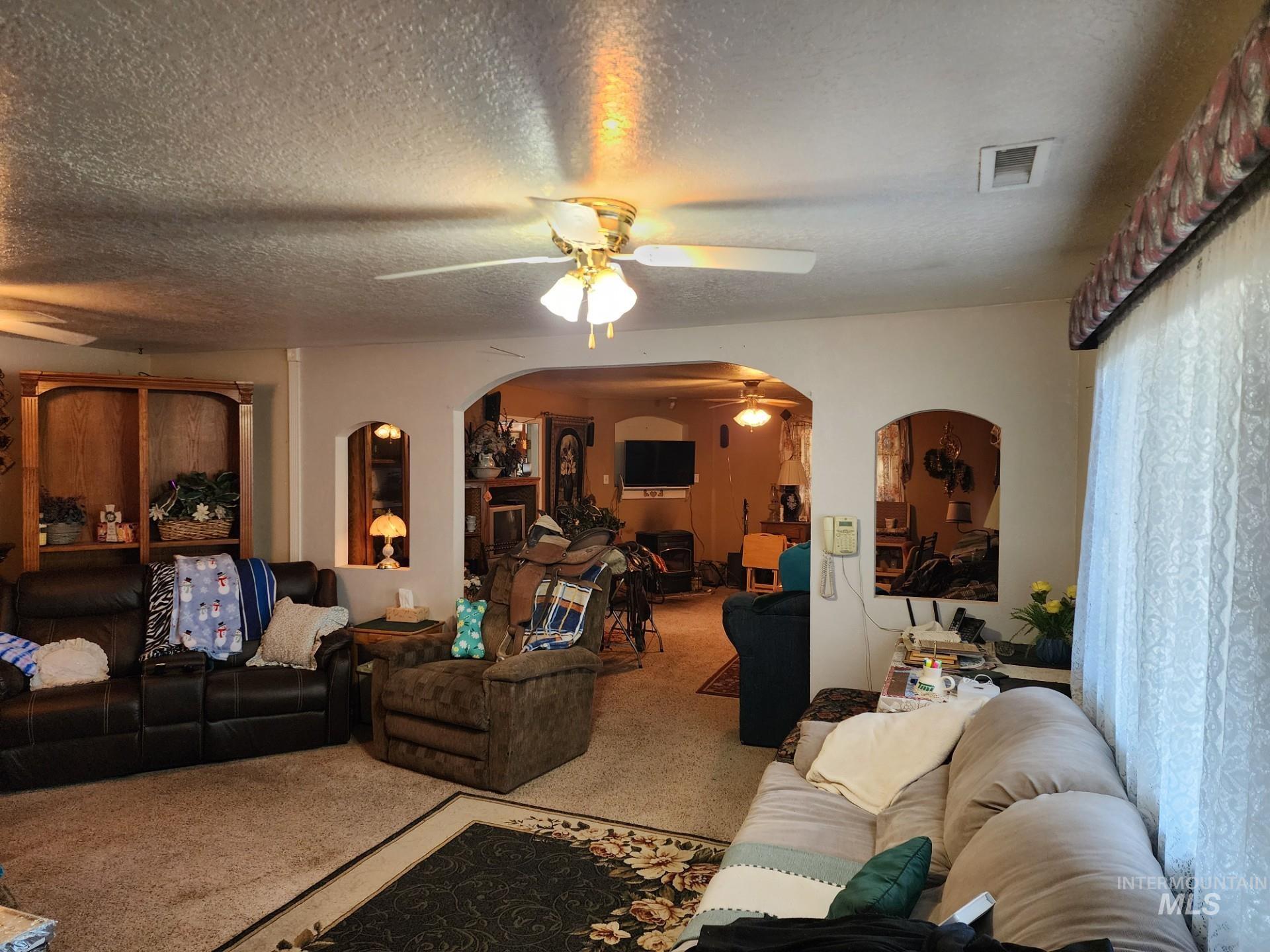 637 SW Paiute Street, Mountain Home, Idaho 83647, 3 Bedrooms, 2 Bathrooms, Residential For Sale, Price $669,000,MLS 99002792