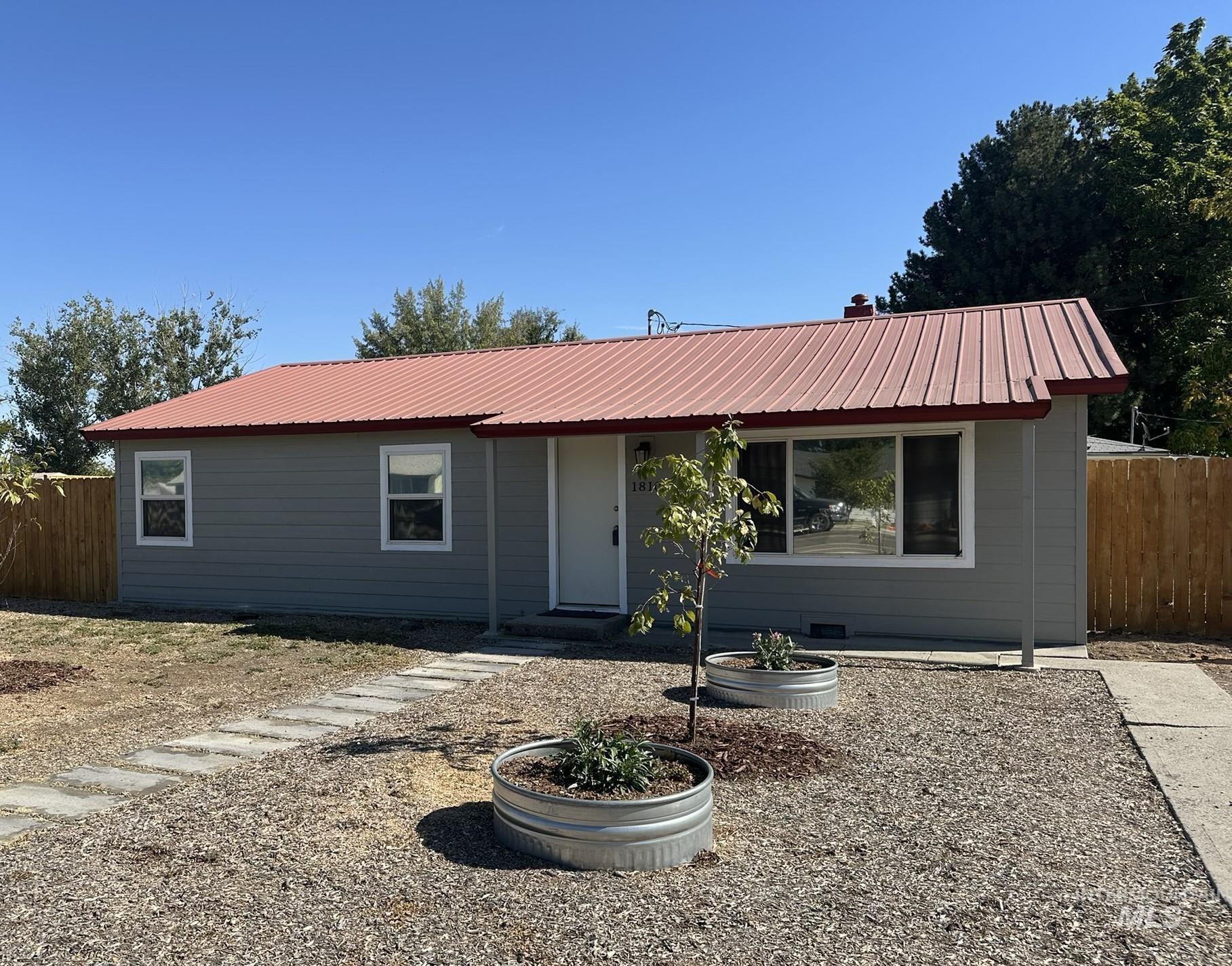 1810 Allen Ave, Fruitland, Idaho 83619, 3 Bedrooms, 1 Bathroom, Residential For Sale, Price $290,000,MLS 99002796