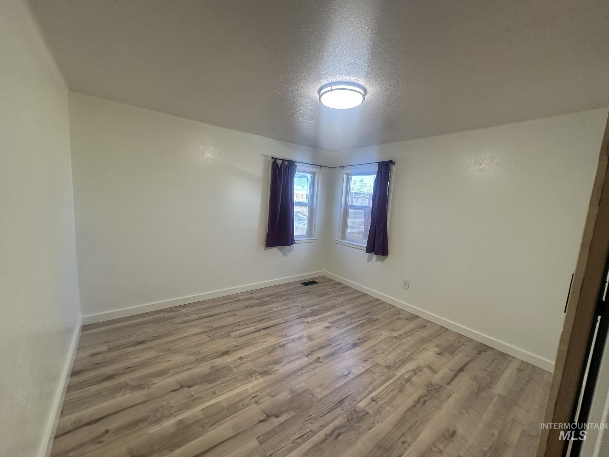 1810 Allen Ave, Fruitland, Idaho 83619, 3 Bedrooms, 1 Bathroom, Residential For Sale, Price $290,000,MLS 99002796