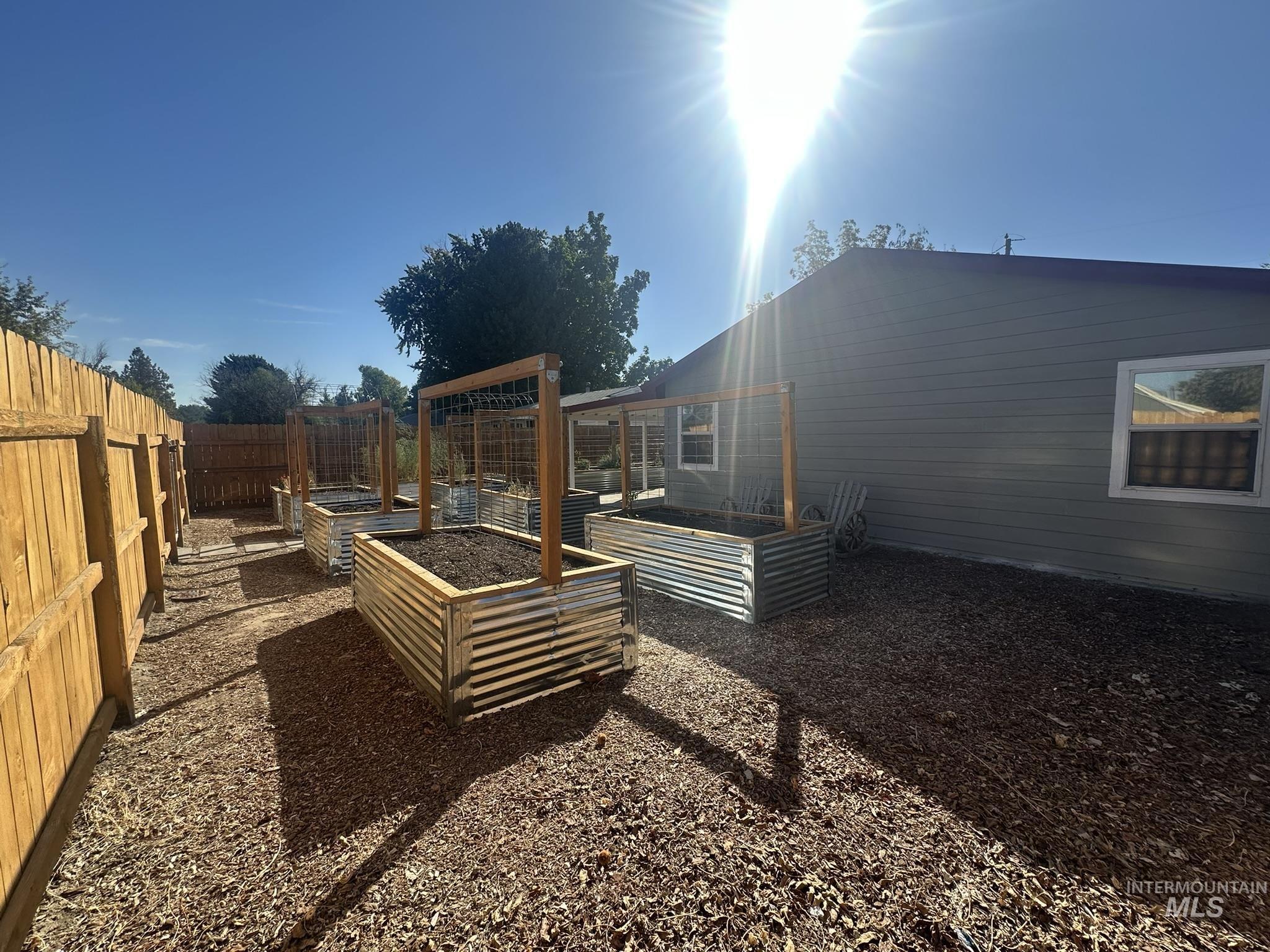 1810 Allen Ave, Fruitland, Idaho 83619, 3 Bedrooms, 1 Bathroom, Residential For Sale, Price $290,000,MLS 99002796