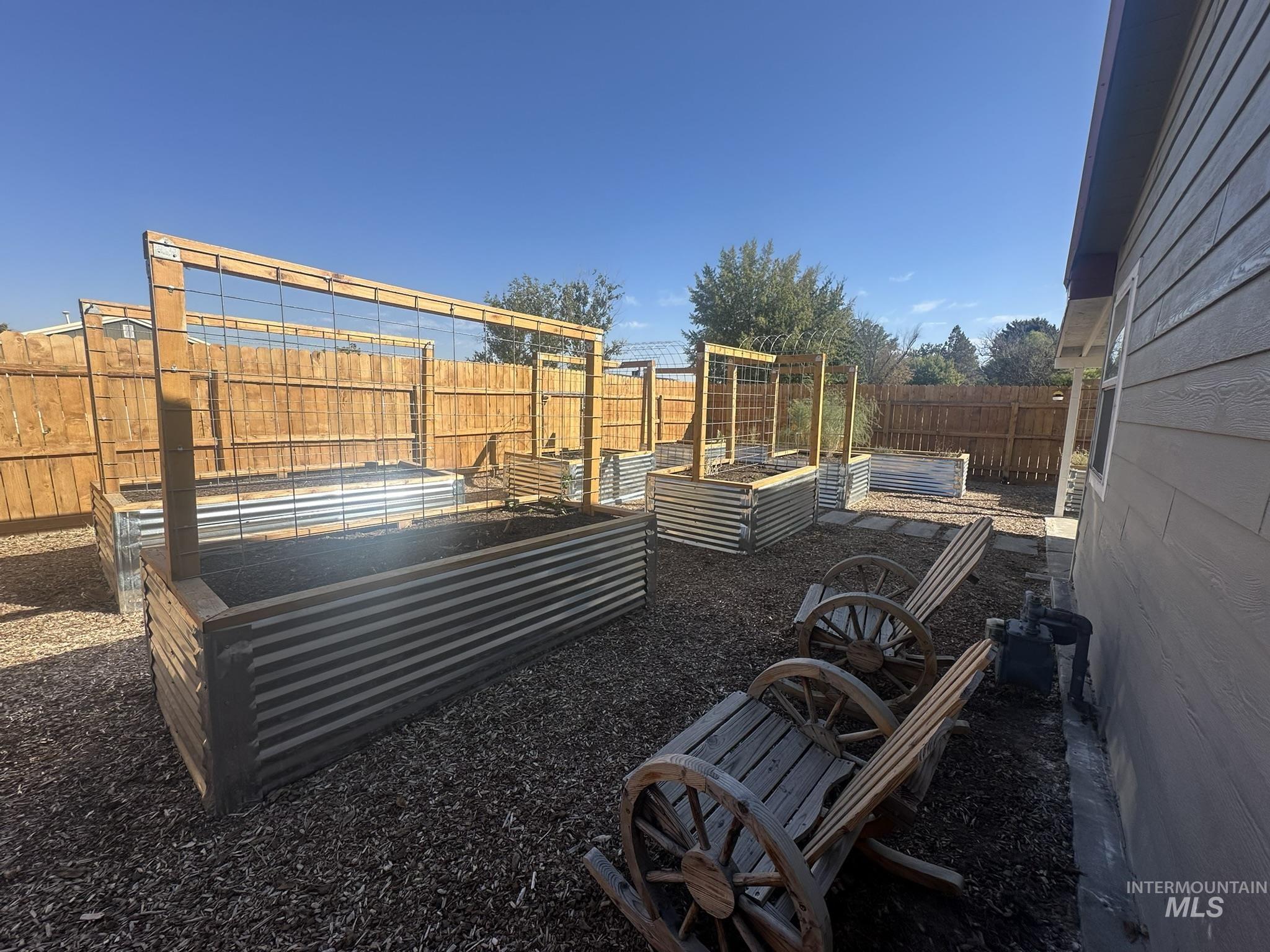 1810 Allen Ave, Fruitland, Idaho 83619, 3 Bedrooms, 1 Bathroom, Residential For Sale, Price $290,000,MLS 99002796