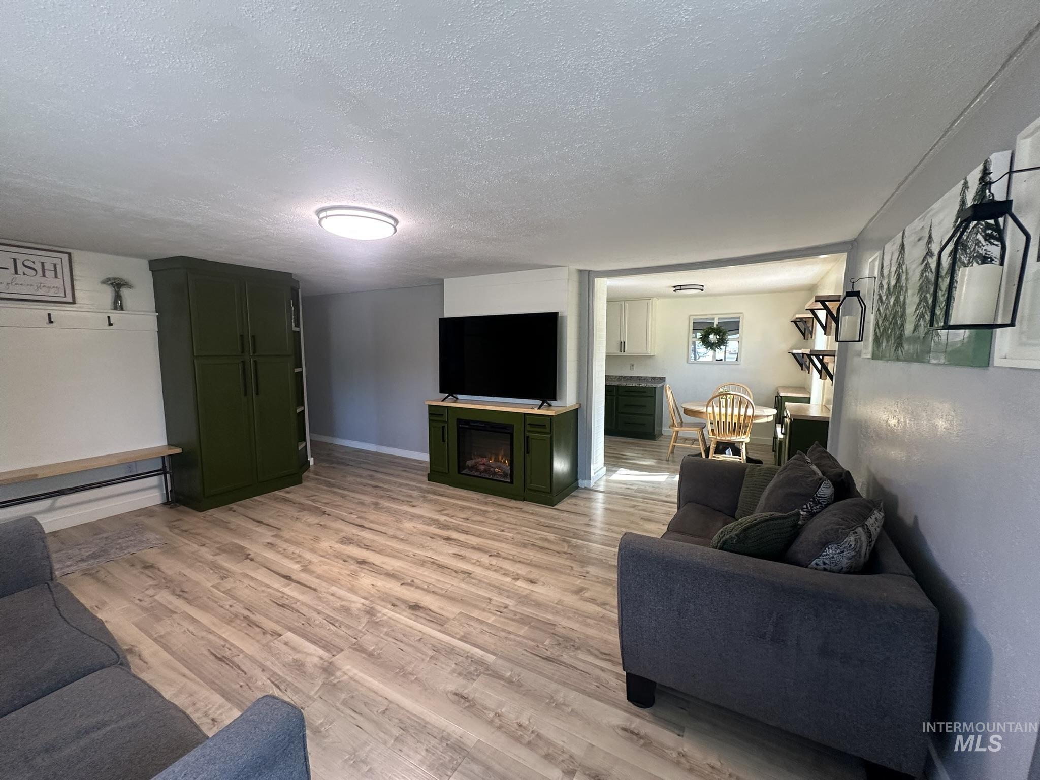 1810 Allen Ave, Fruitland, Idaho 83619, 3 Bedrooms, 1 Bathroom, Residential For Sale, Price $290,000,MLS 99002796