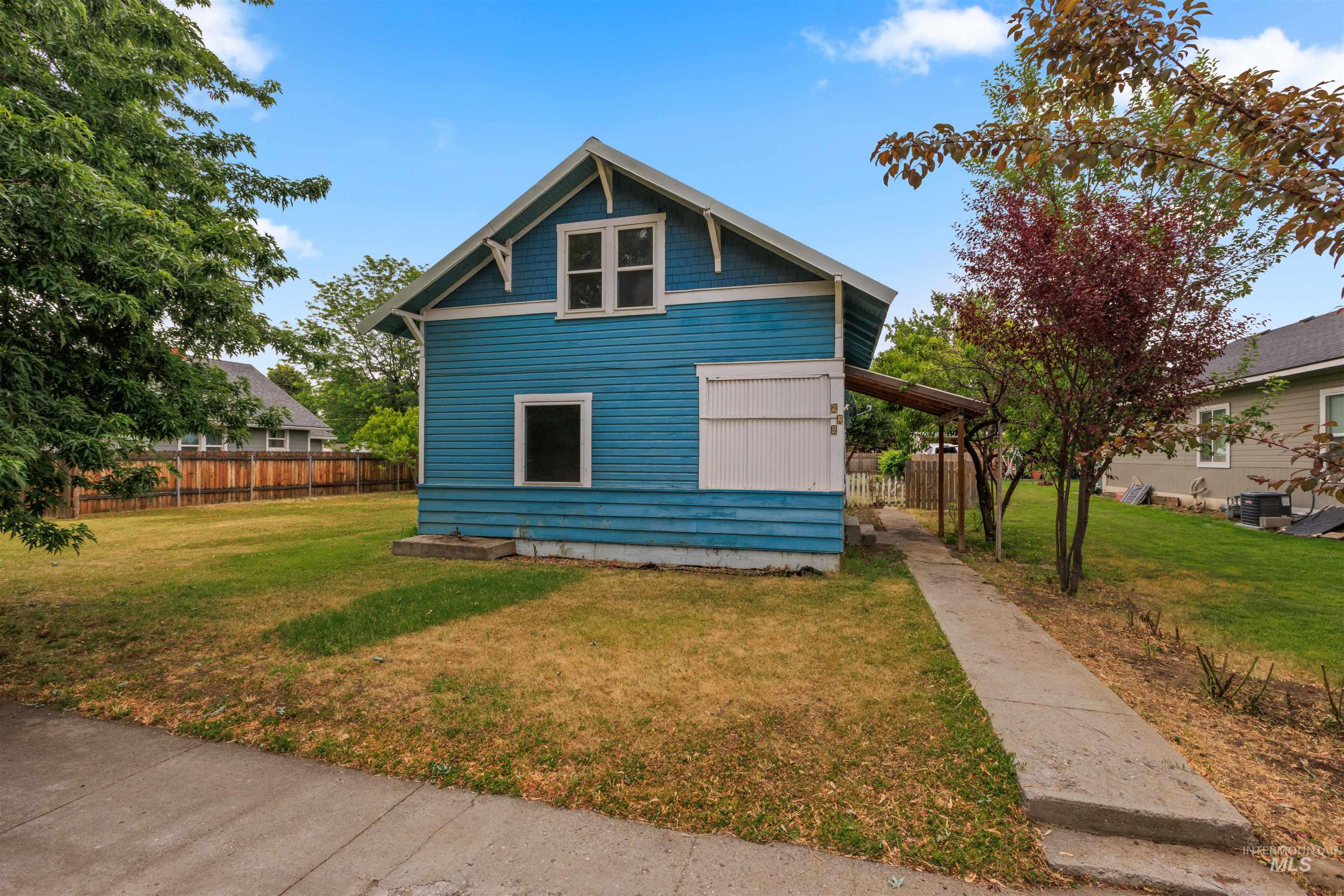928 W 4th St, Weiser, Idaho 83672, 3 Bedrooms, 1 Bathroom, Residential For Sale, Price $205,000,MLS 99002797