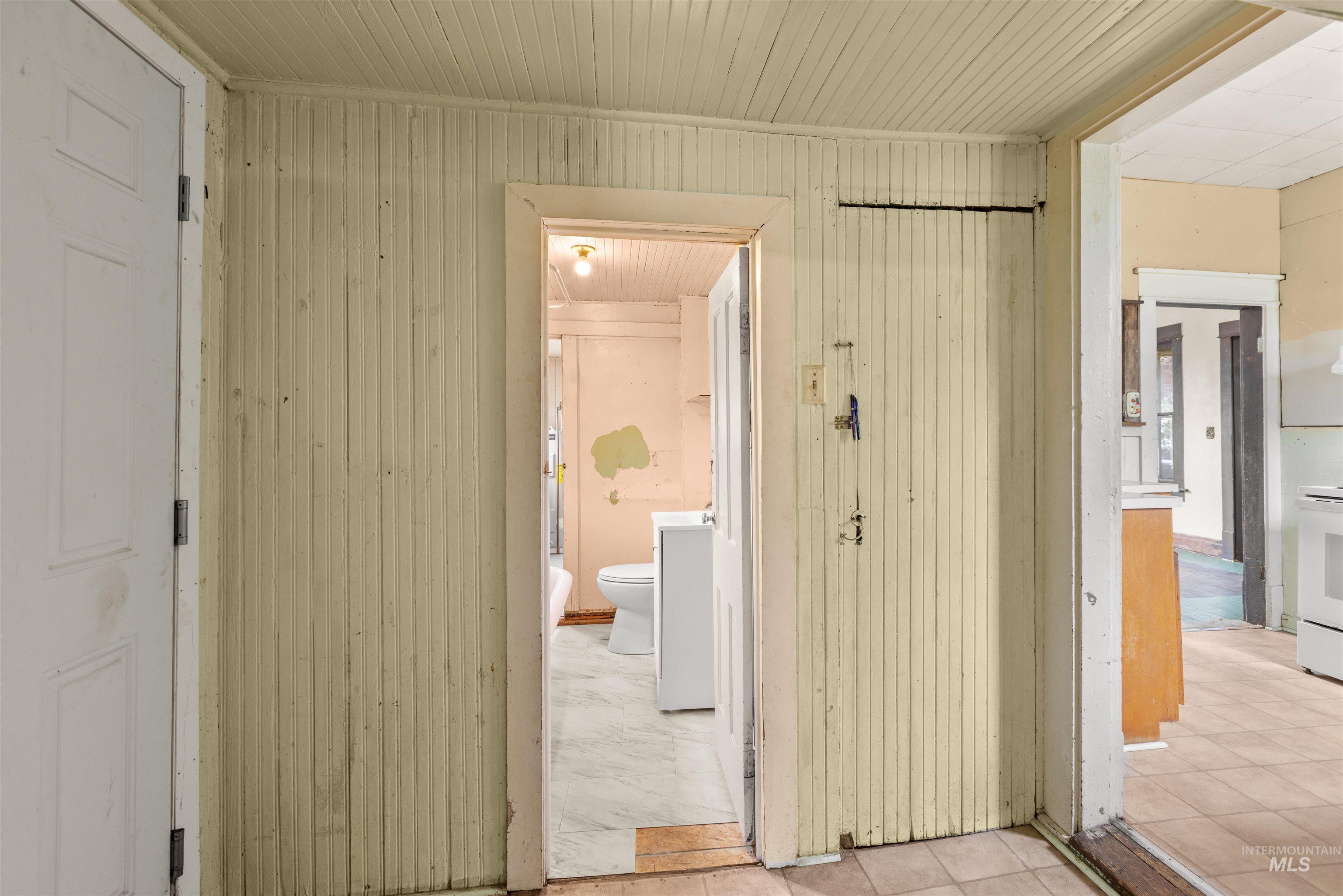 928 W 4th St, Weiser, Idaho 83672, 3 Bedrooms, 1 Bathroom, Residential For Sale, Price $205,000,MLS 99002797