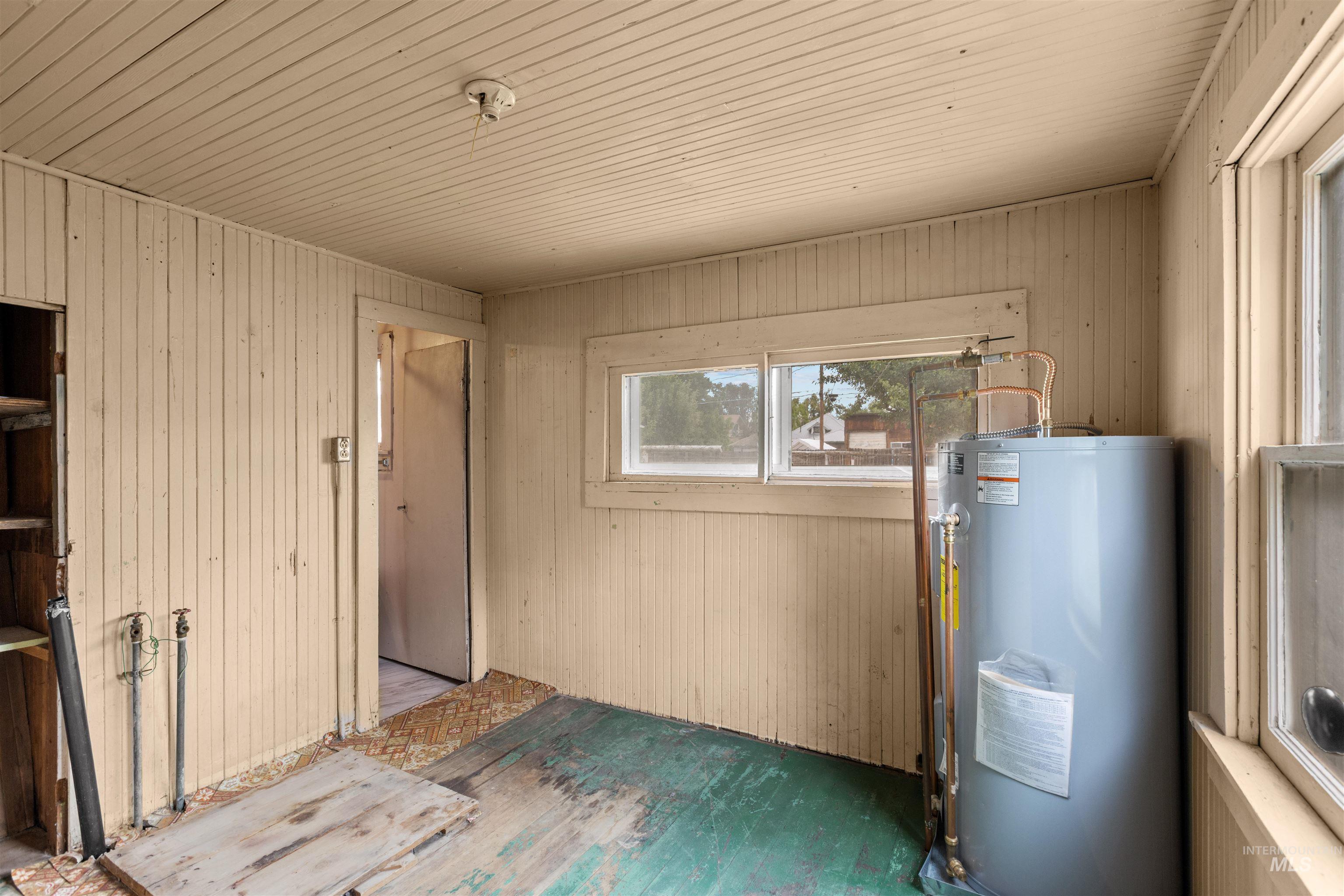 928 W 4th St, Weiser, Idaho 83672, 3 Bedrooms, 1 Bathroom, Residential For Sale, Price $205,000,MLS 99002797