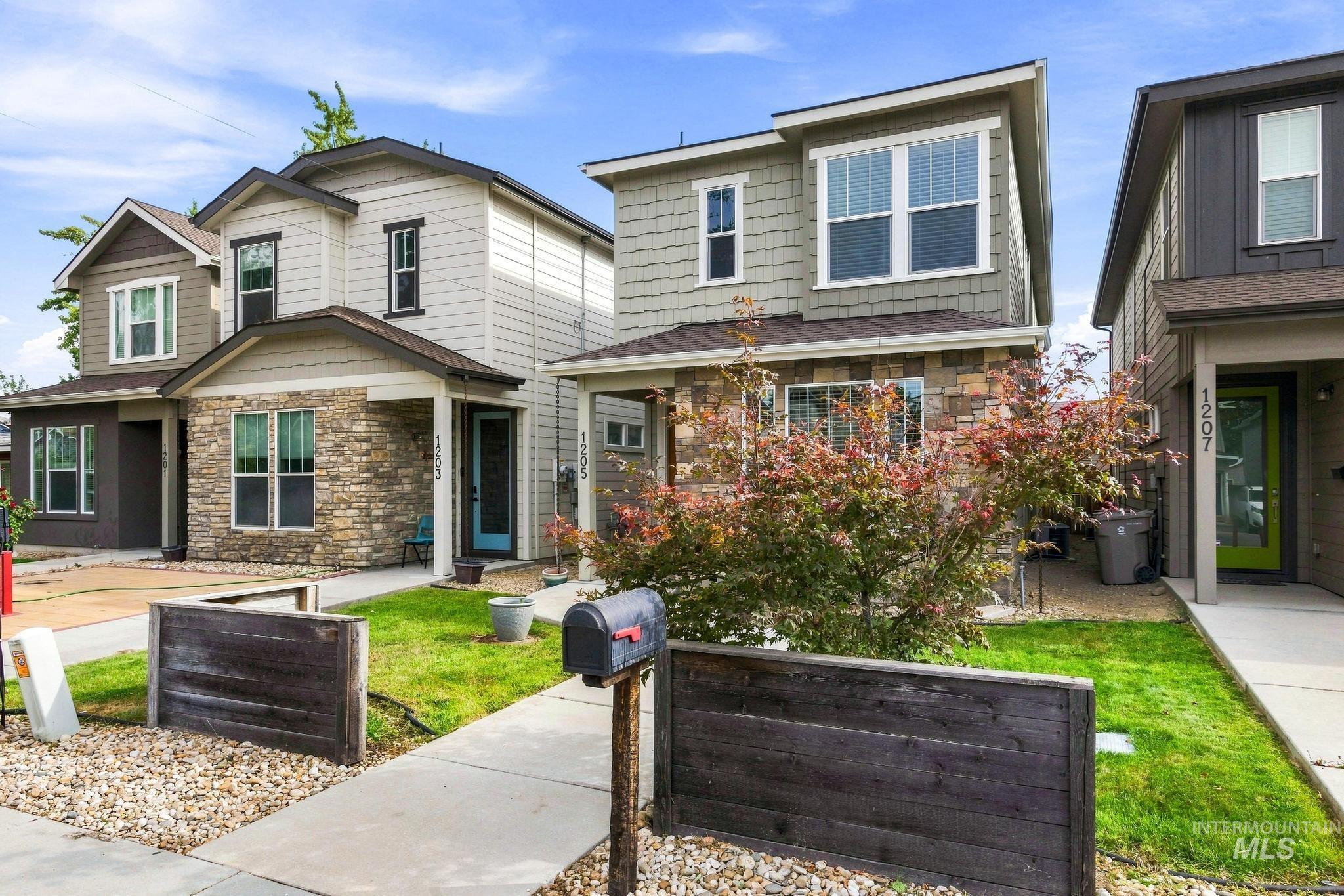 1205 W Melrose St, Boise, Idaho 83706, 3 Bedrooms, 3 Bathrooms, Residential For Sale, Price $645,000,MLS 99002799
