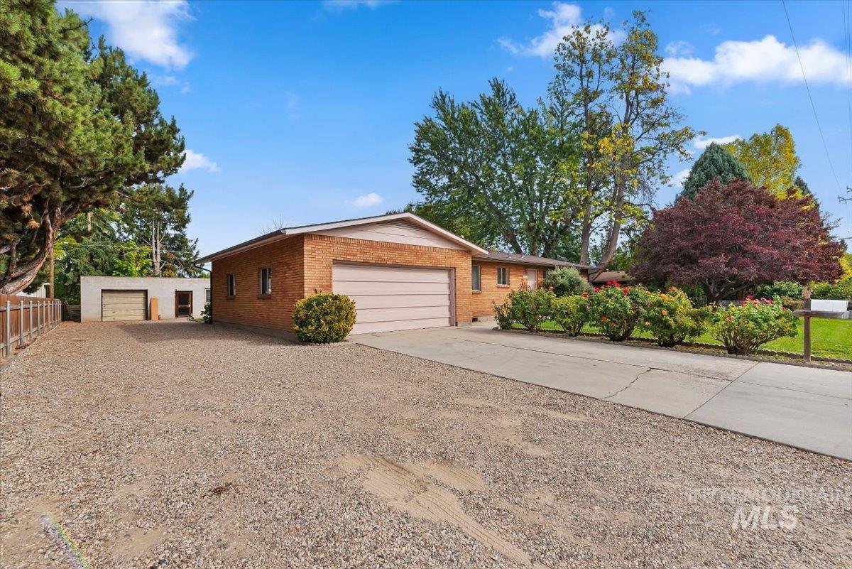 4828 W Kootenai Street, Boise, Idaho 83705, 4 Bedrooms, 1.5 Bathrooms, Residential For Sale, Price $724,900,MLS 99002807