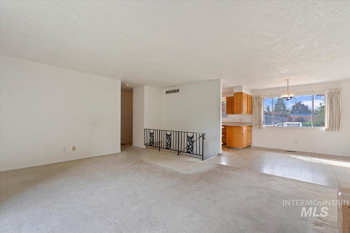 4828 W Kootenai Street, Boise, Idaho 83705, 4 Bedrooms, 13 Rooms, Business/Commercial For Sale, Price $724,900,MLS 99002808