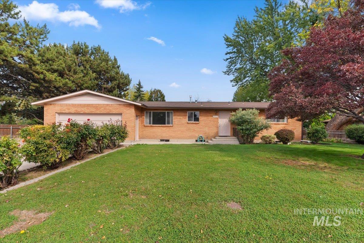 4828 W Kootenai Street, Boise, Idaho 83705, 4 Bedrooms, 13 Rooms, Business/Commercial For Sale, Price $724,900,MLS 99002808