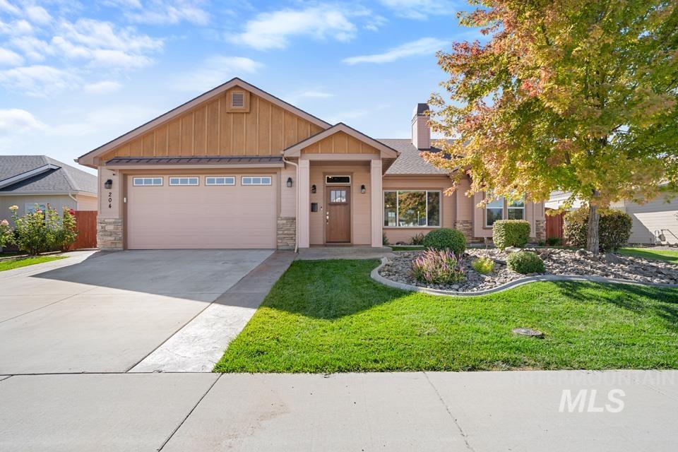 204 E Mckinley St., New Plymouth, Idaho 83655, 3 Bedrooms, 2 Bathrooms, Residential For Sale, Price $459,900,MLS 99002813
