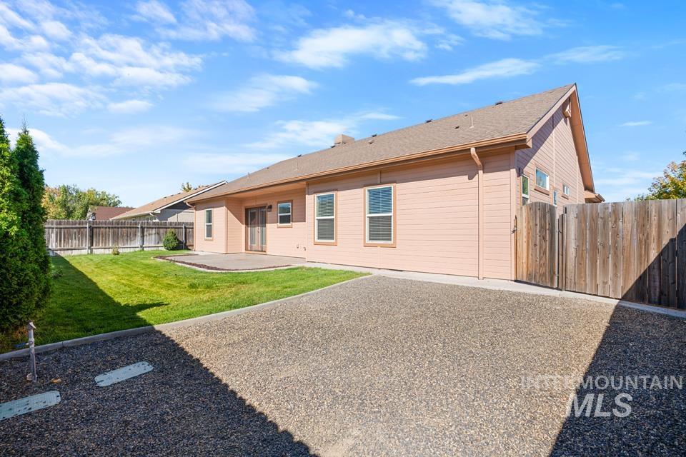 204 E Mckinley St., New Plymouth, Idaho 83655, 3 Bedrooms, 2 Bathrooms, Residential For Sale, Price $459,900,MLS 99002813