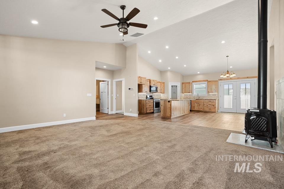 204 E Mckinley St., New Plymouth, Idaho 83655, 3 Bedrooms, 2 Bathrooms, Residential For Sale, Price $459,900,MLS 99002813