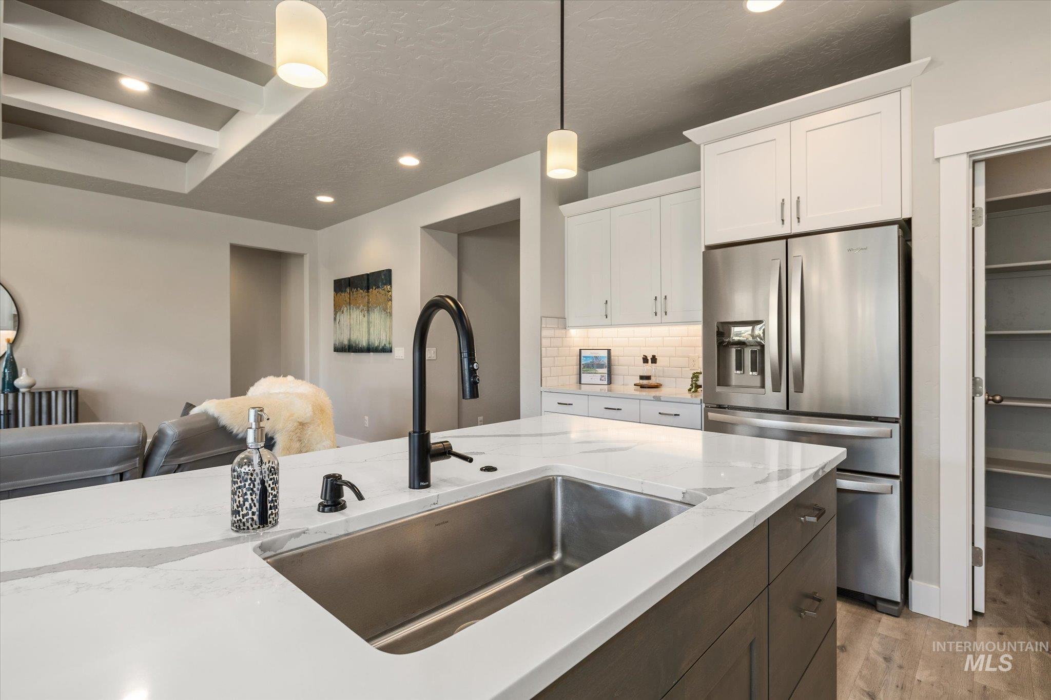 6902 N Exeter Ave, Meridian, Idaho 83646, 3 Bedrooms, 2 Bathrooms, Residential For Sale, Price $675,000,MLS 99002829