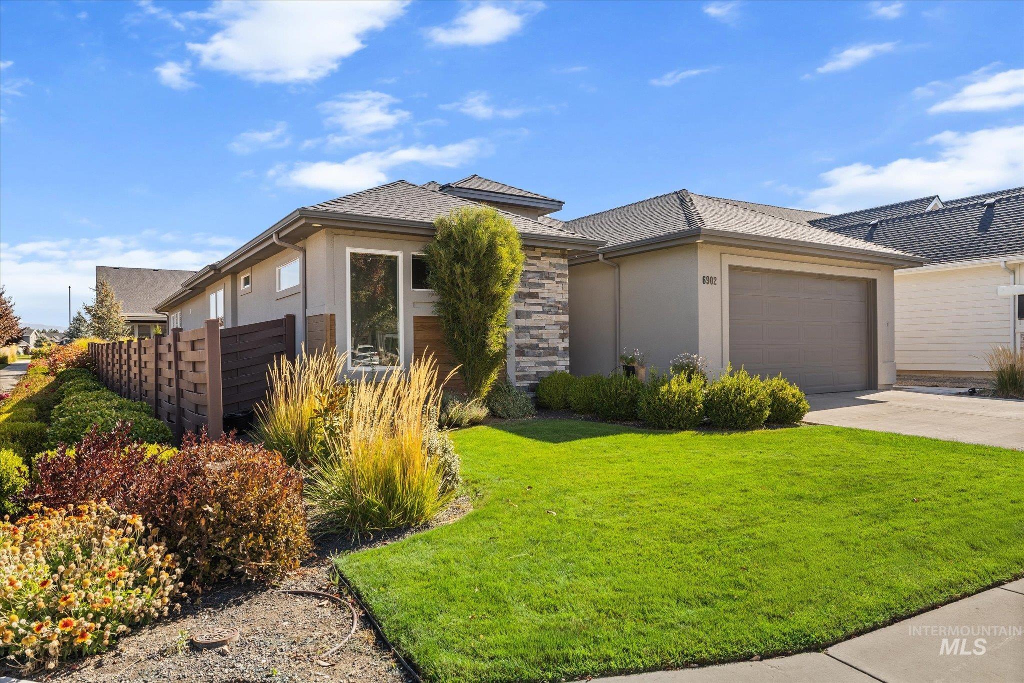 6902 N Exeter Ave, Meridian, Idaho 83646, 3 Bedrooms, 2 Bathrooms, Residential For Sale, Price $675,000,MLS 99002829