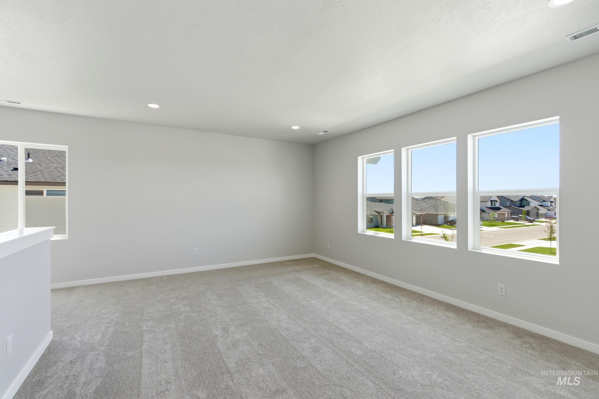 3125 N Porgy Way, Eagle, Idaho 83616, 5 Bedrooms, 4.5 Bathrooms, Residential For Sale, Price $849,995,MLS 99002831