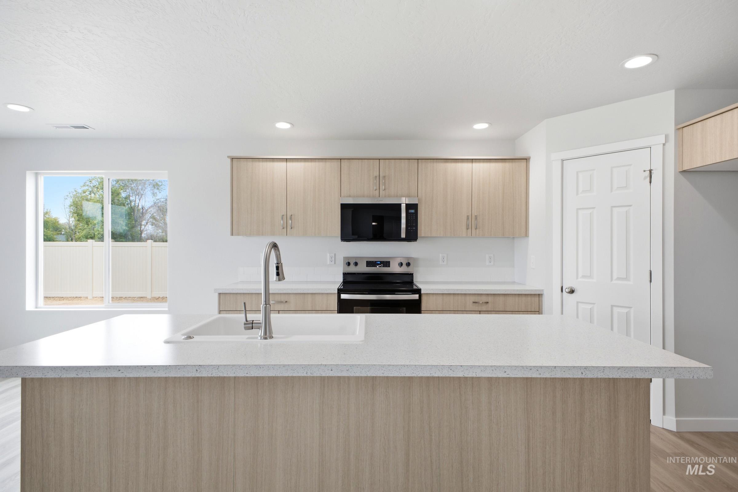 2651 N Chappy Way, Kuna, Idaho 83634, 4 Bedrooms, 3 Bathrooms, Residential For Sale, Price $639,995,MLS 99002834
