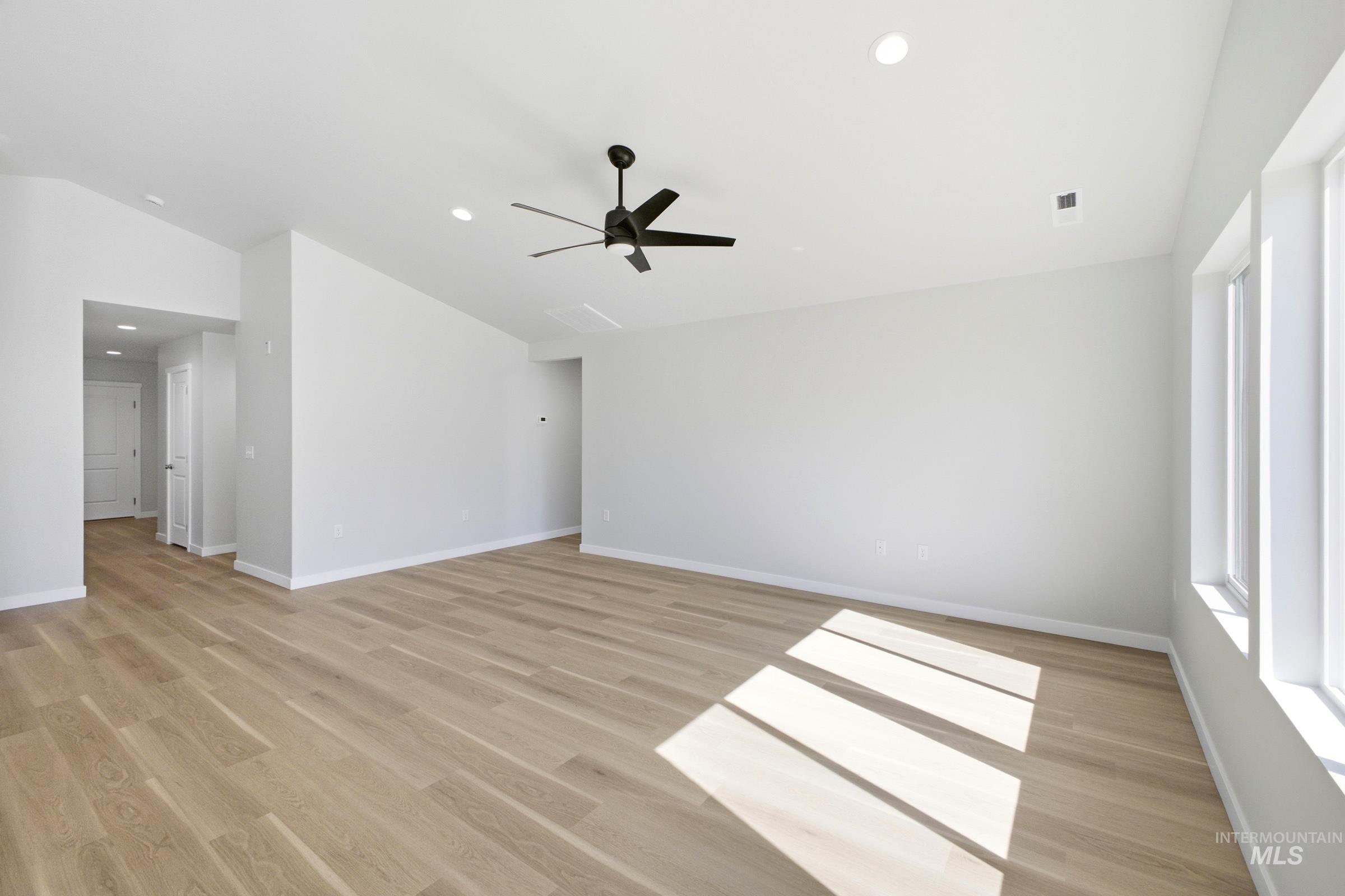 16434 Backfill Ave, Caldwell, Idaho 83607, 3 Bedrooms, 2 Bathrooms, Residential For Sale, Price $399,995,MLS 99002837