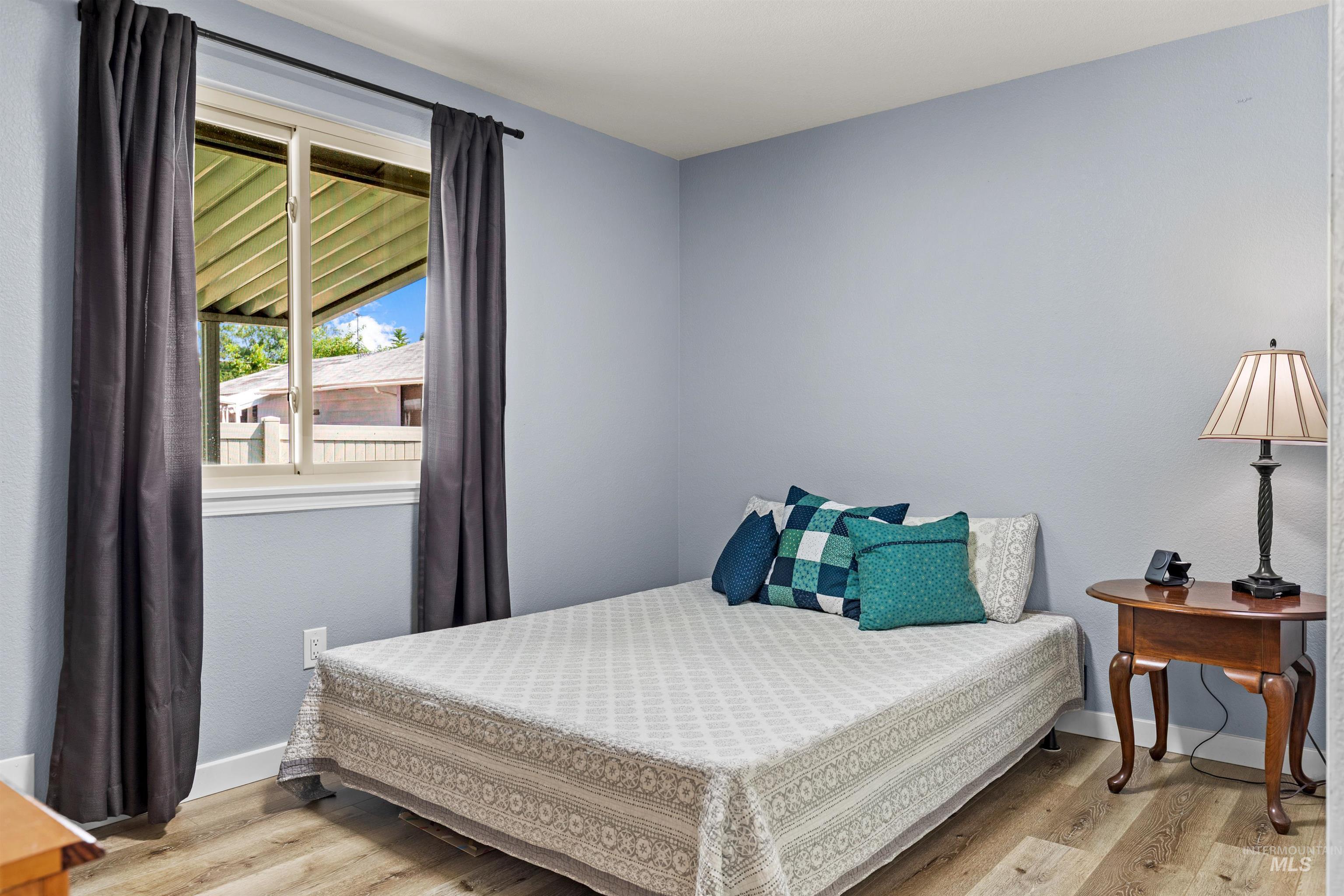 843 S Wild Phlox PL, Boise, Idaho 83709, 3 Bedrooms, 2 Bathrooms, Residential Income For Sale, Price $399,999,MLS 99002841