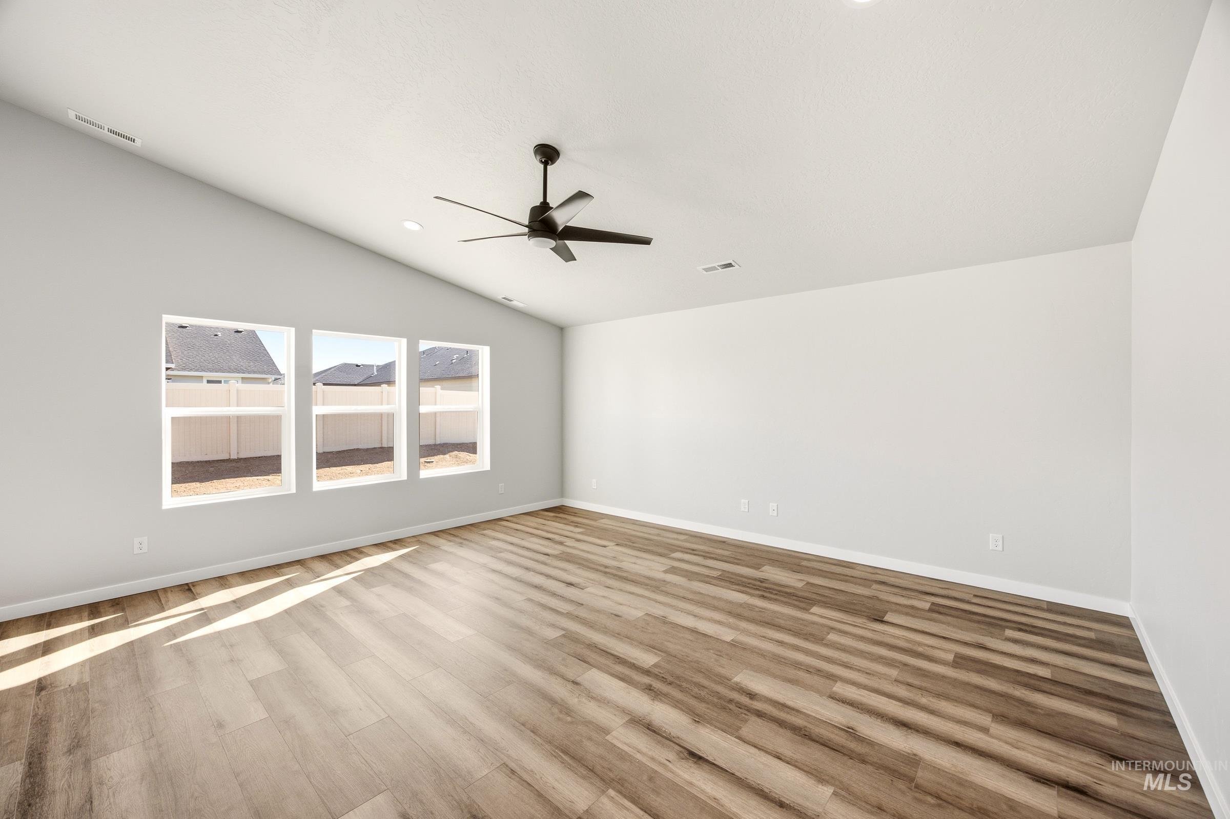 18406 N Calla Lily Ave, Nampa, Idaho 83687, 4 Bedrooms, 2 Bathrooms, Residential For Sale, Price $459,995, 99002843