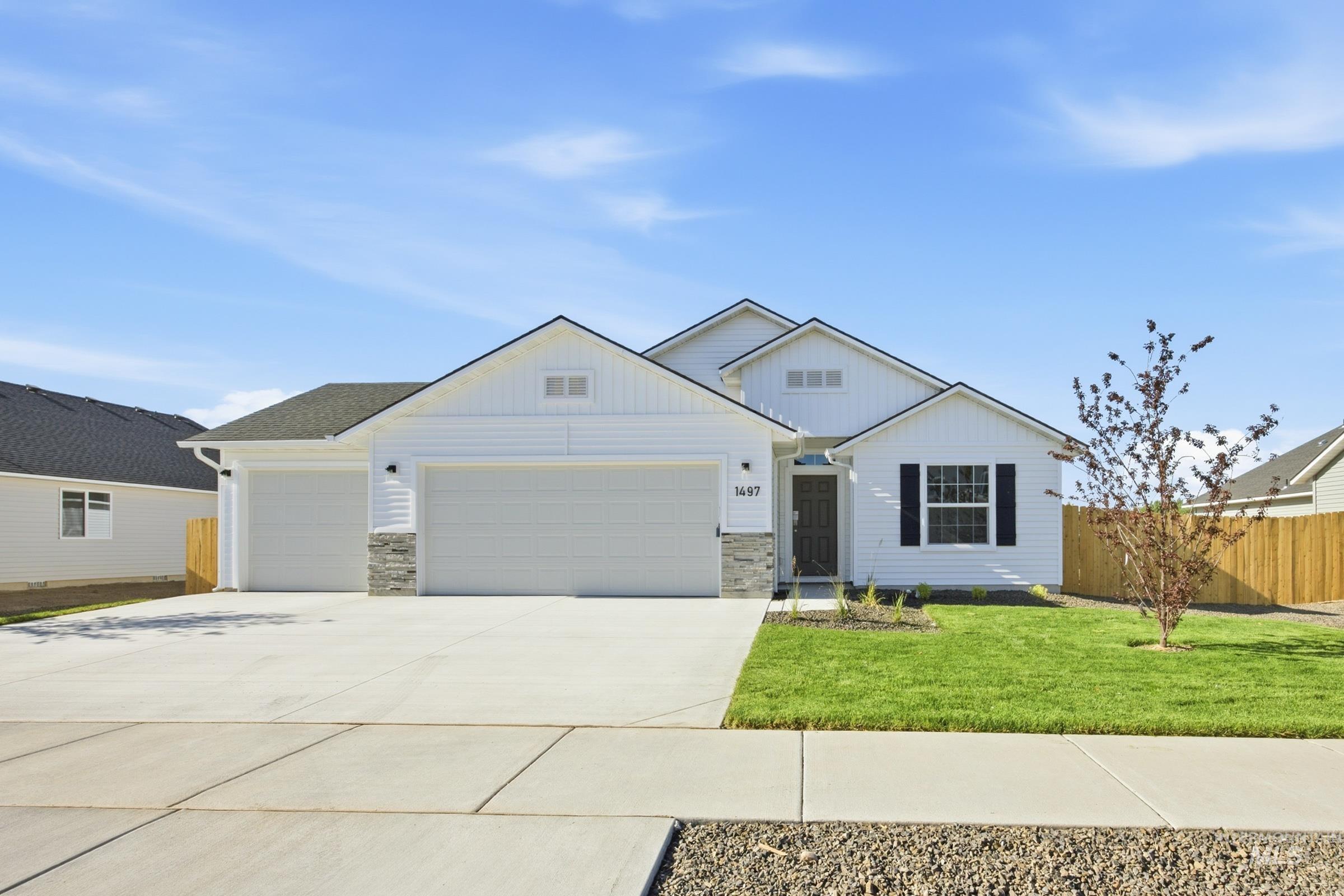13337 Scrape St, Caldwell, Idaho 83607, 3 Bedrooms, 2 Bathrooms, Residential For Sale, Price $414,995,MLS 99002844