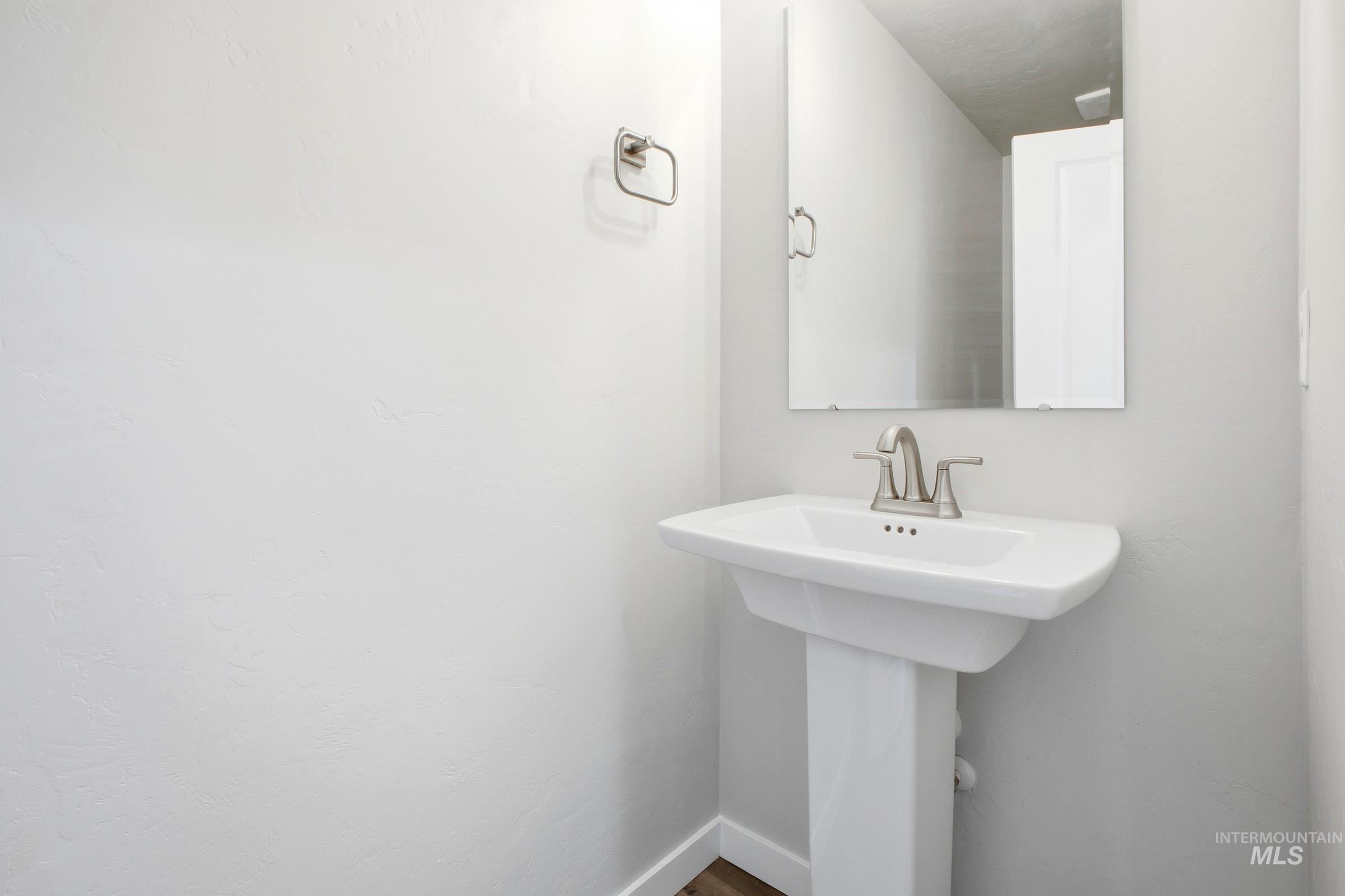 13325 Scrape St, Caldwell, Idaho 83607, 4 Bedrooms, 2.5 Bathrooms, Residential For Sale, Price $444,995,MLS 99002856