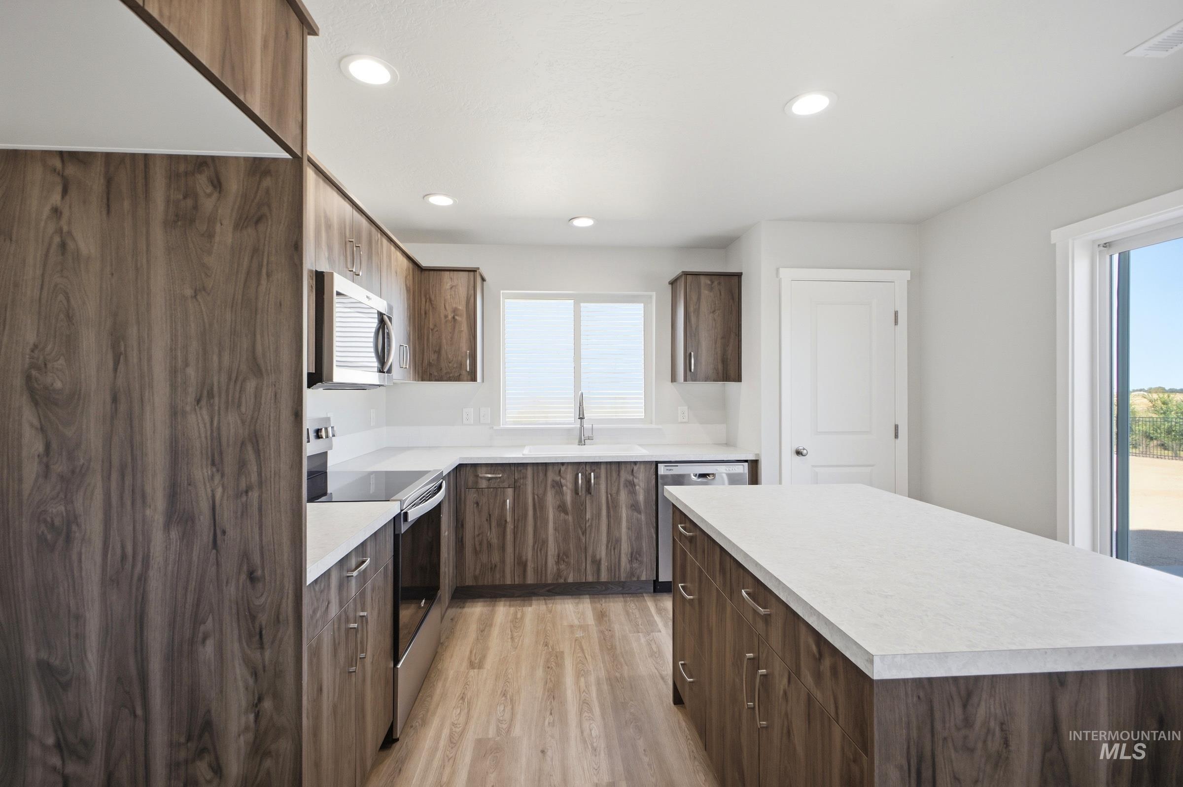13325 Scrape St, Caldwell, Idaho 83607, 4 Bedrooms, 2.5 Bathrooms, Residential For Sale, Price $444,995,MLS 99002856