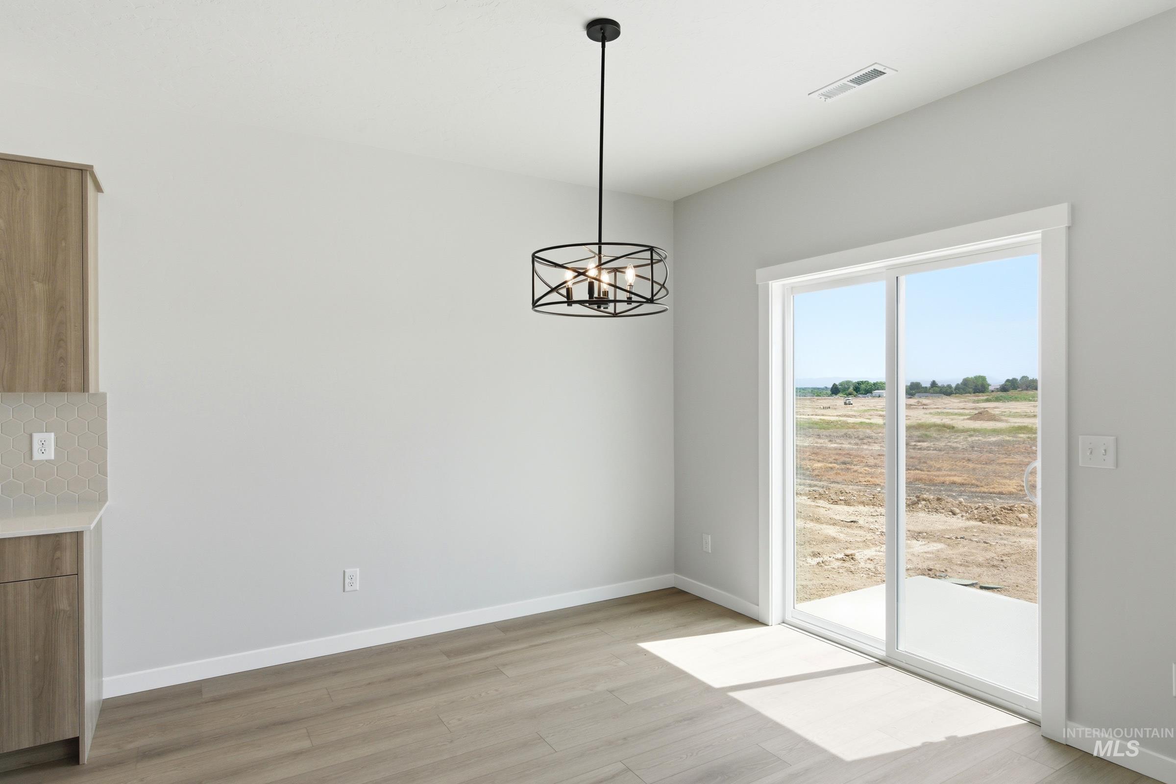 2034 S Summerson Way, Meridian, Idaho 83642, 4 Bedrooms, 2.5 Bathrooms, Residential For Sale, Price $539,995,MLS 99002860