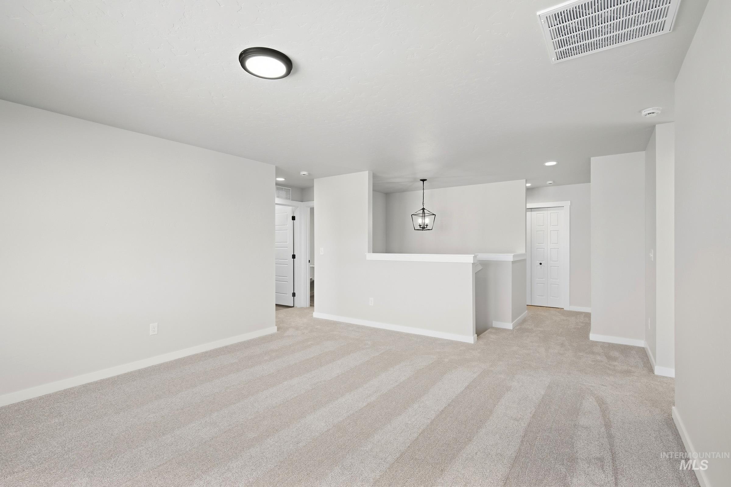 6978 S Lumberton Way, Meridian, Idaho 83642, 5 Bedrooms, 3 Bathrooms, Residential For Sale, Price $539,995,MLS 99002862