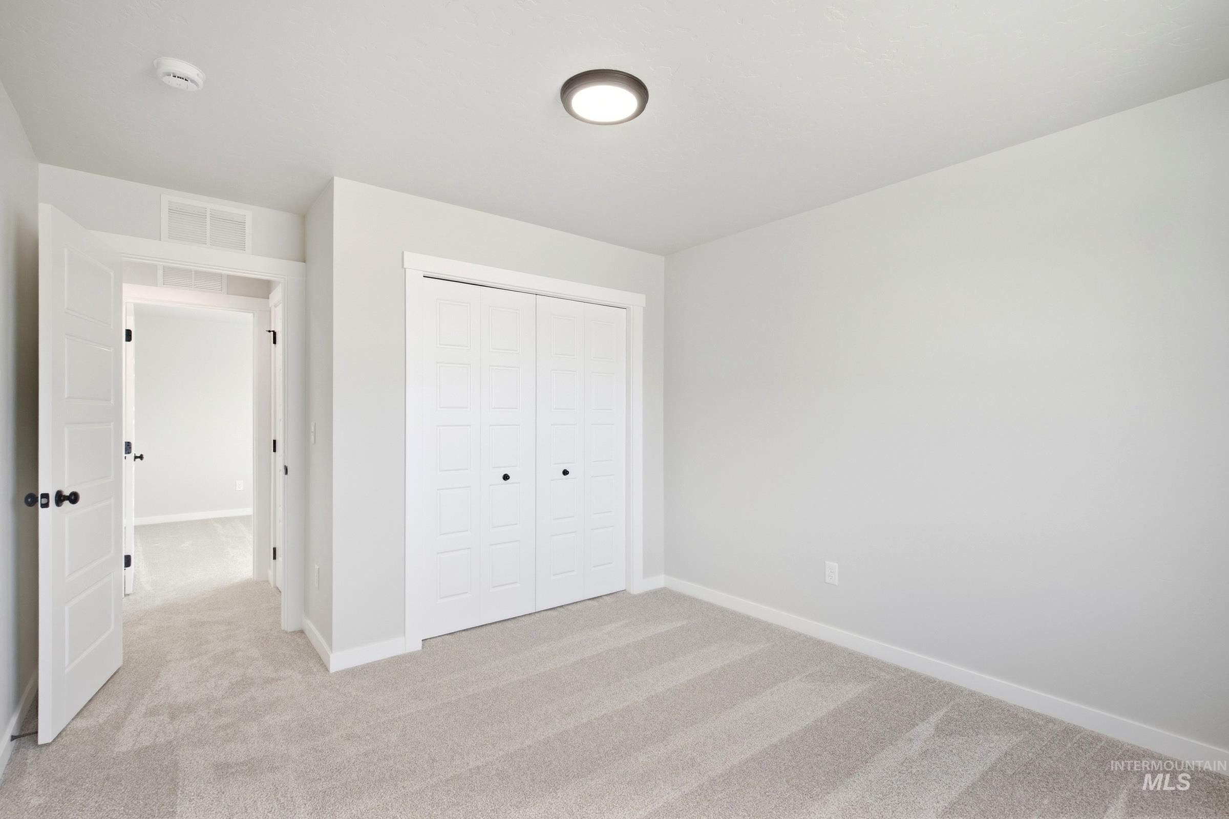 6978 S Lumberton Way, Meridian, Idaho 83642, 5 Bedrooms, 3 Bathrooms, Residential For Sale, Price $539,995,MLS 99002862