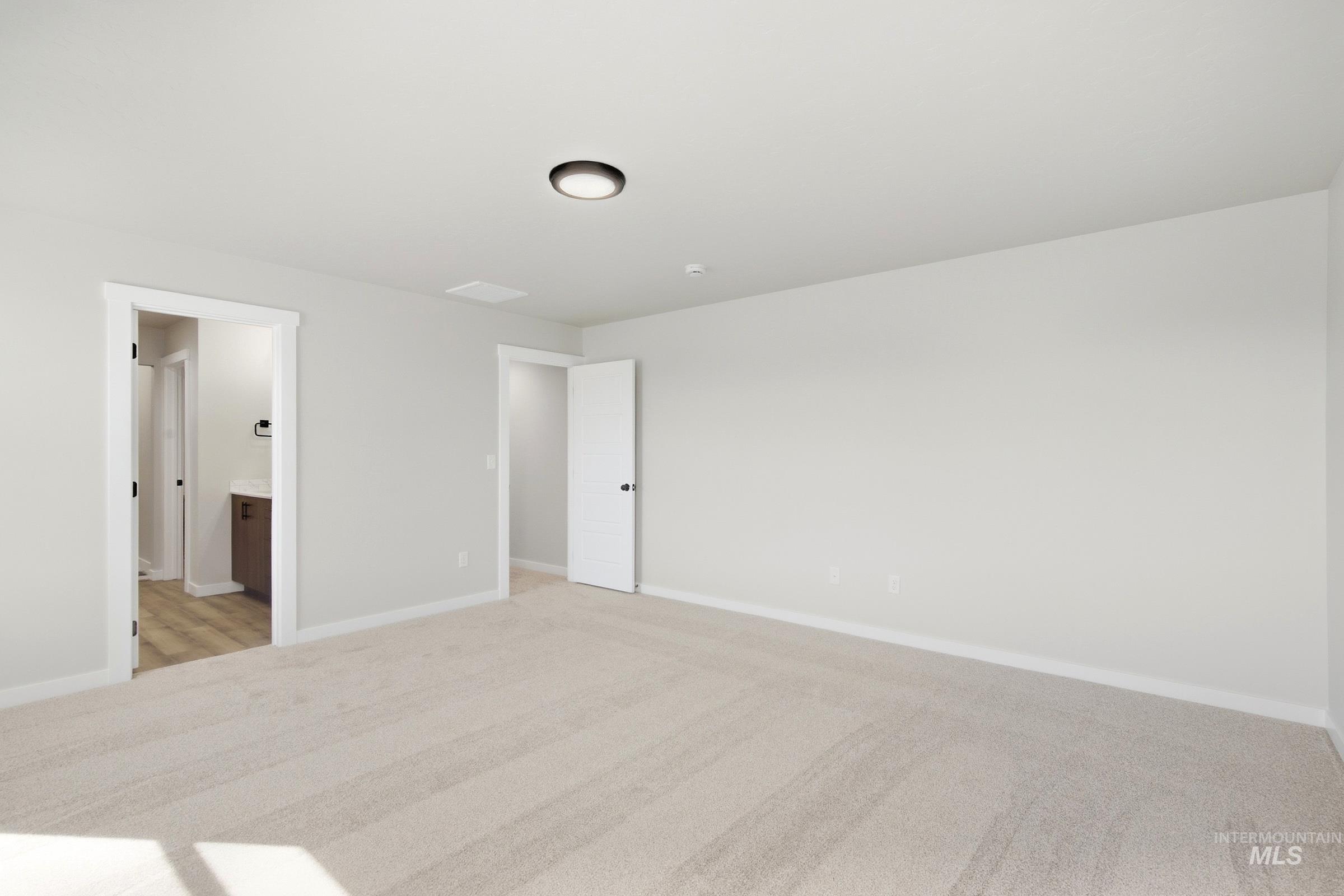 6978 S Lumberton Way, Meridian, Idaho 83642, 5 Bedrooms, 3 Bathrooms, Residential For Sale, Price $539,995,MLS 99002862