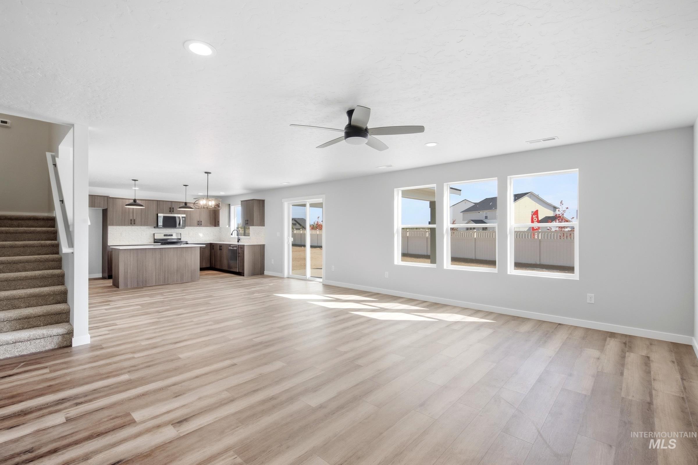 6978 S Lumberton Way, Meridian, Idaho 83642, 5 Bedrooms, 3 Bathrooms, Residential For Sale, Price $539,995,MLS 99002862