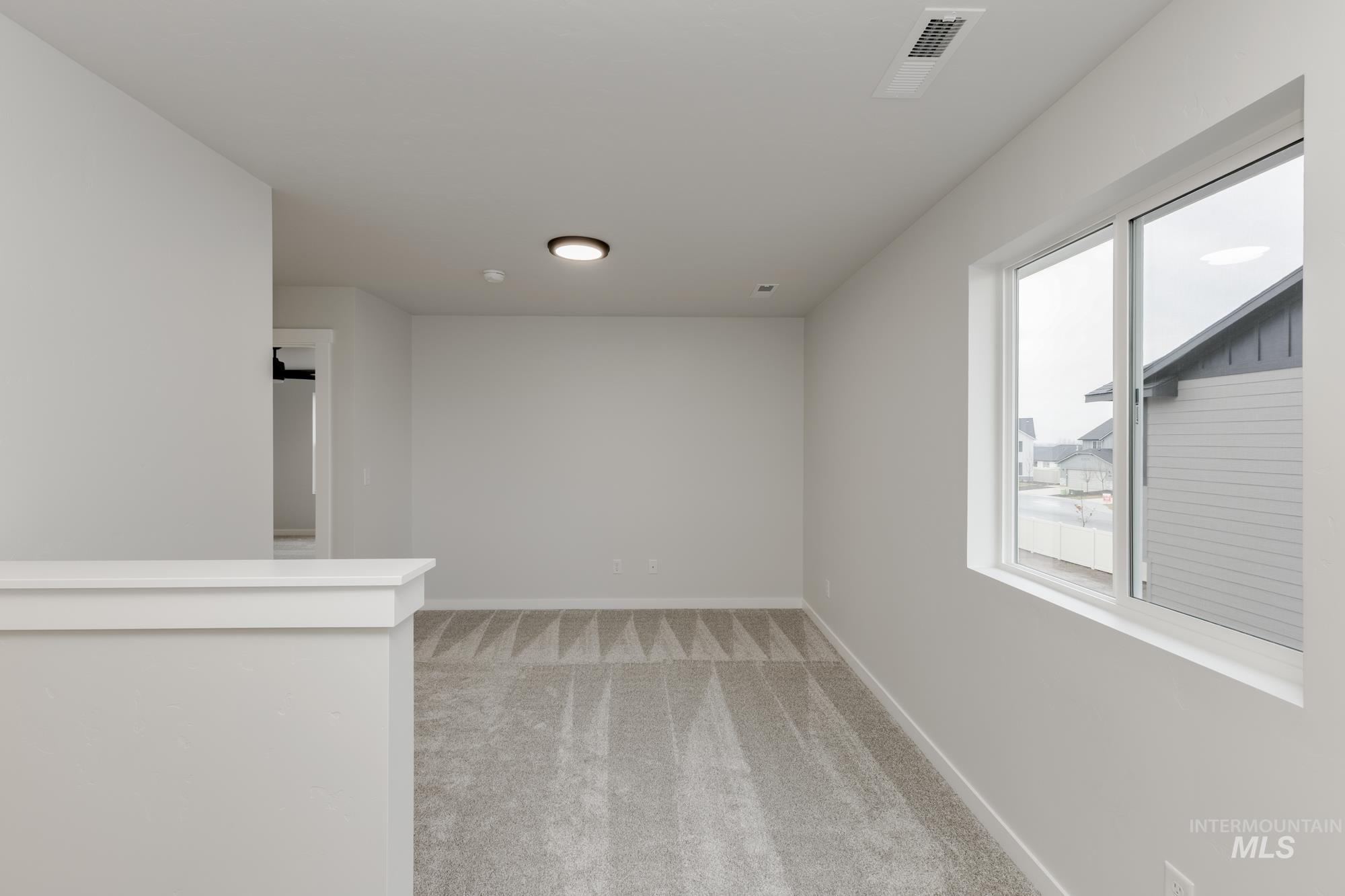 2086 S Summerson Way, Meridian, Idaho 83642, 3 Bedrooms, 2.5 Bathrooms, Residential For Sale, Price $484,995,MLS 99002864