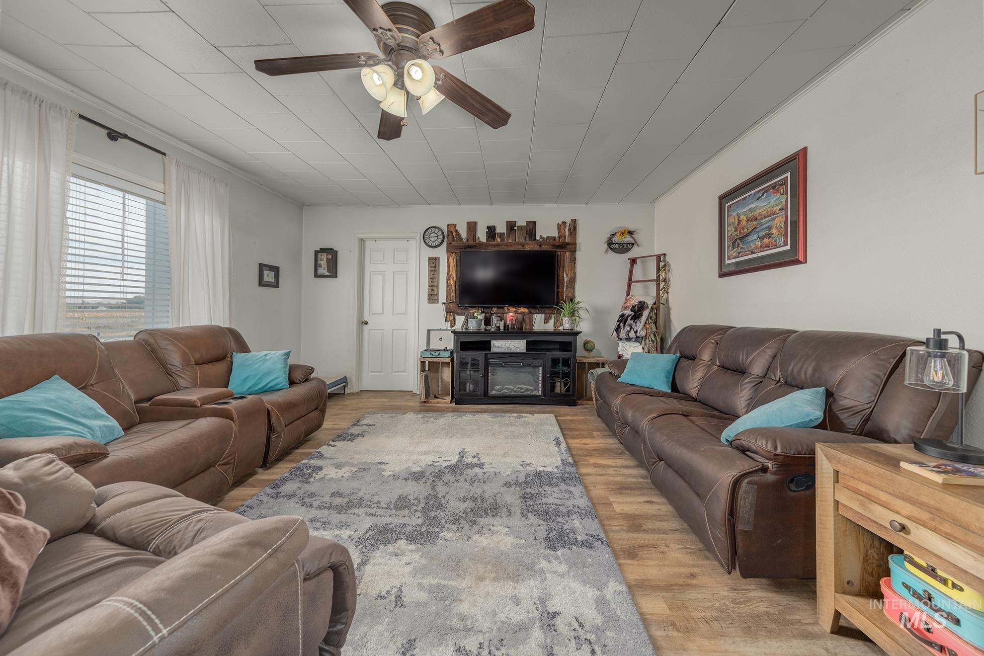 4631 Rolland Rd, Ontario, Oregon 97914, 3 Bedrooms, 2 Bathrooms, Residential For Sale, Price $468,000,MLS 99002867