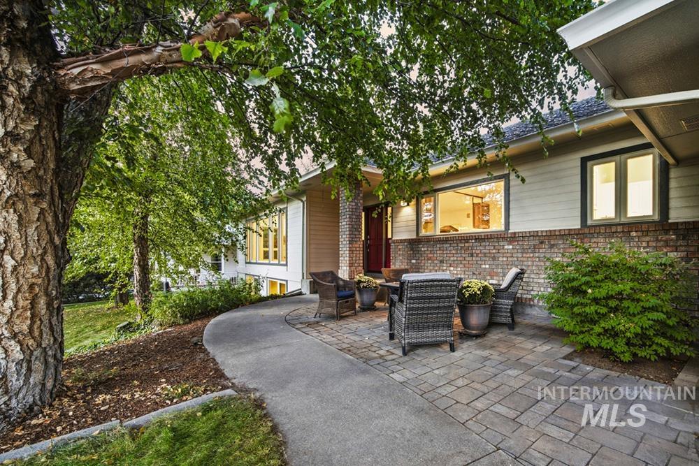1064 W Parkhill Dr, Boise, Idaho 83702, 4 Bedrooms, 3 Bathrooms, Residential For Sale, Price $1,280,000,MLS 99002868
