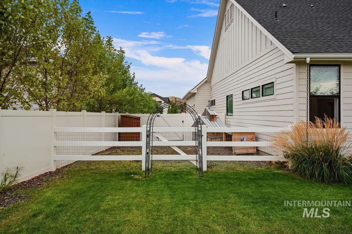 8870 W Fawn Brook St, Boise, Idaho 83714, 4 Bedrooms, 3 Bathrooms, Residential For Sale, Price $1,290,000,MLS 99002875