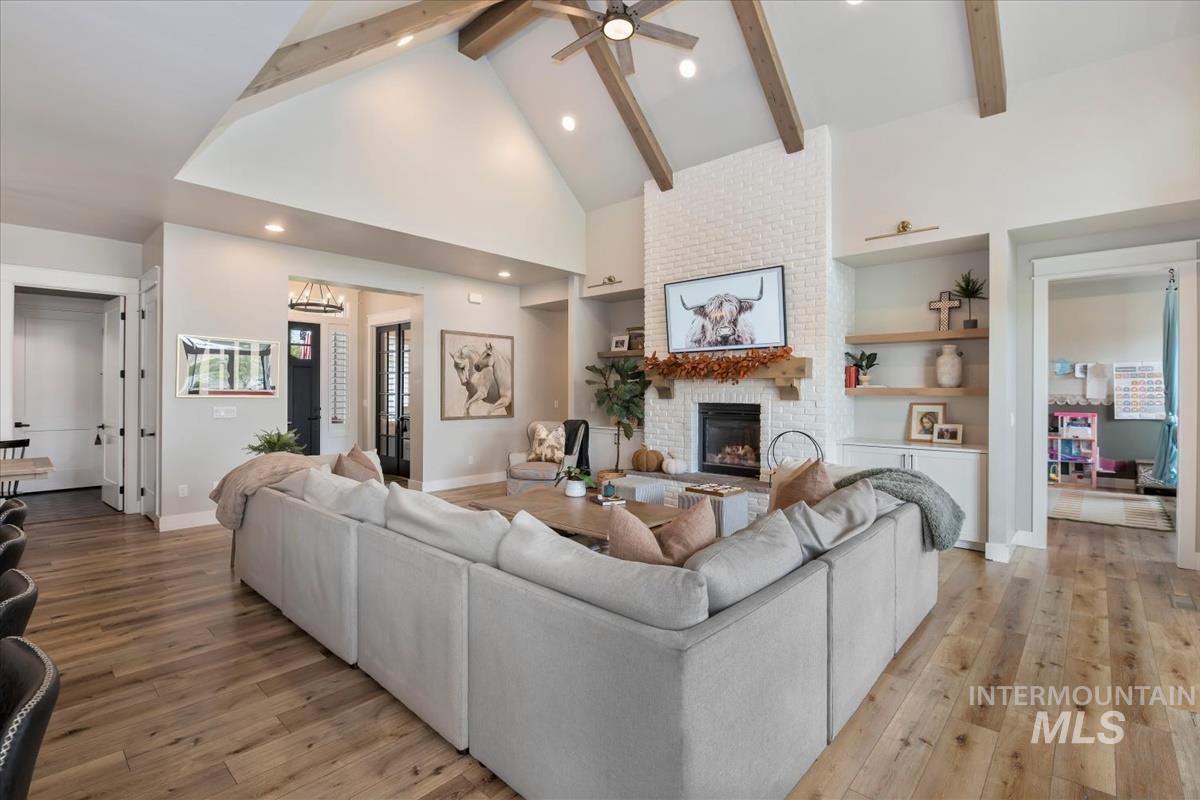 8870 W Fawn Brook St, Boise, Idaho 83714, 4 Bedrooms, 3 Bathrooms, Residential For Sale, Price $1,290,000,MLS 99002875