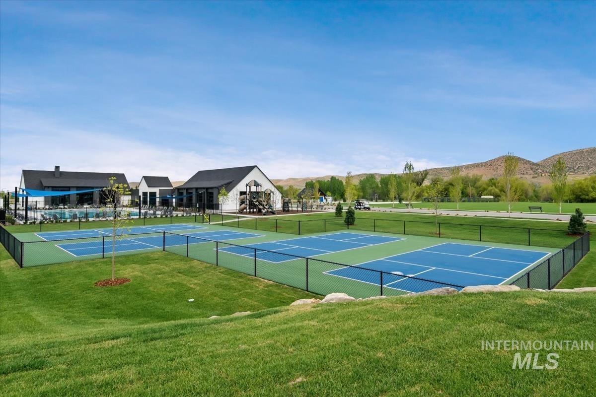 8870 W Fawn Brook St, Boise, Idaho 83714, 4 Bedrooms, 3 Bathrooms, Residential For Sale, Price $1,290,000,MLS 99002875