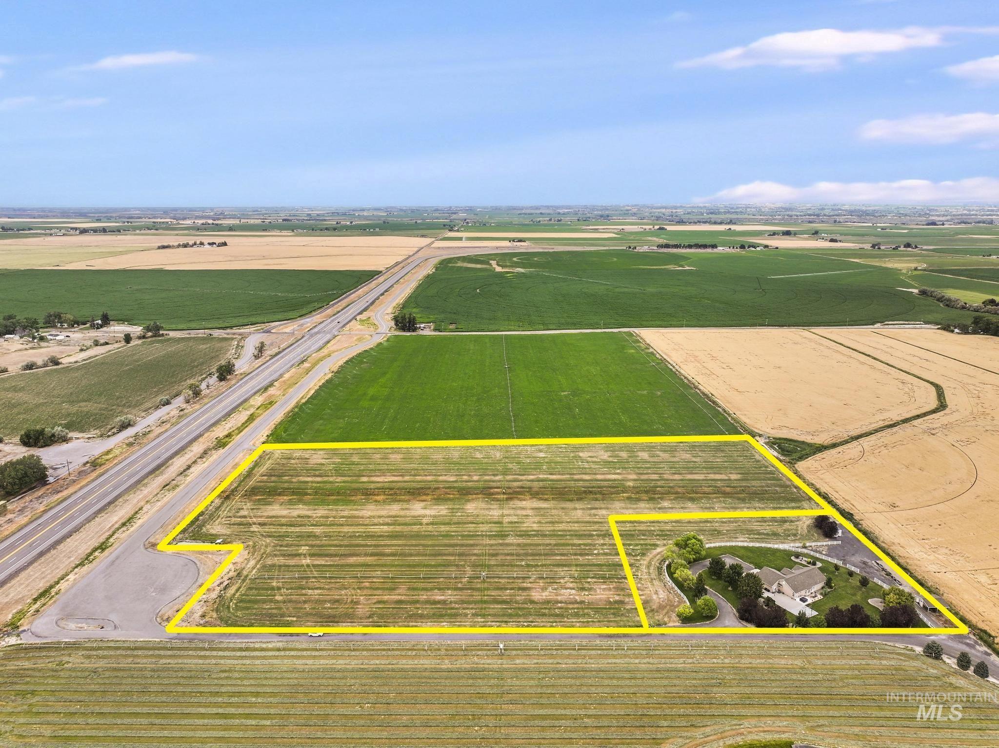 3962 N 2405 E, Filer, Idaho 83328, 5 Bedrooms, 3 Bathrooms, Residential For Sale, Price $1,070,000,MLS 99002882